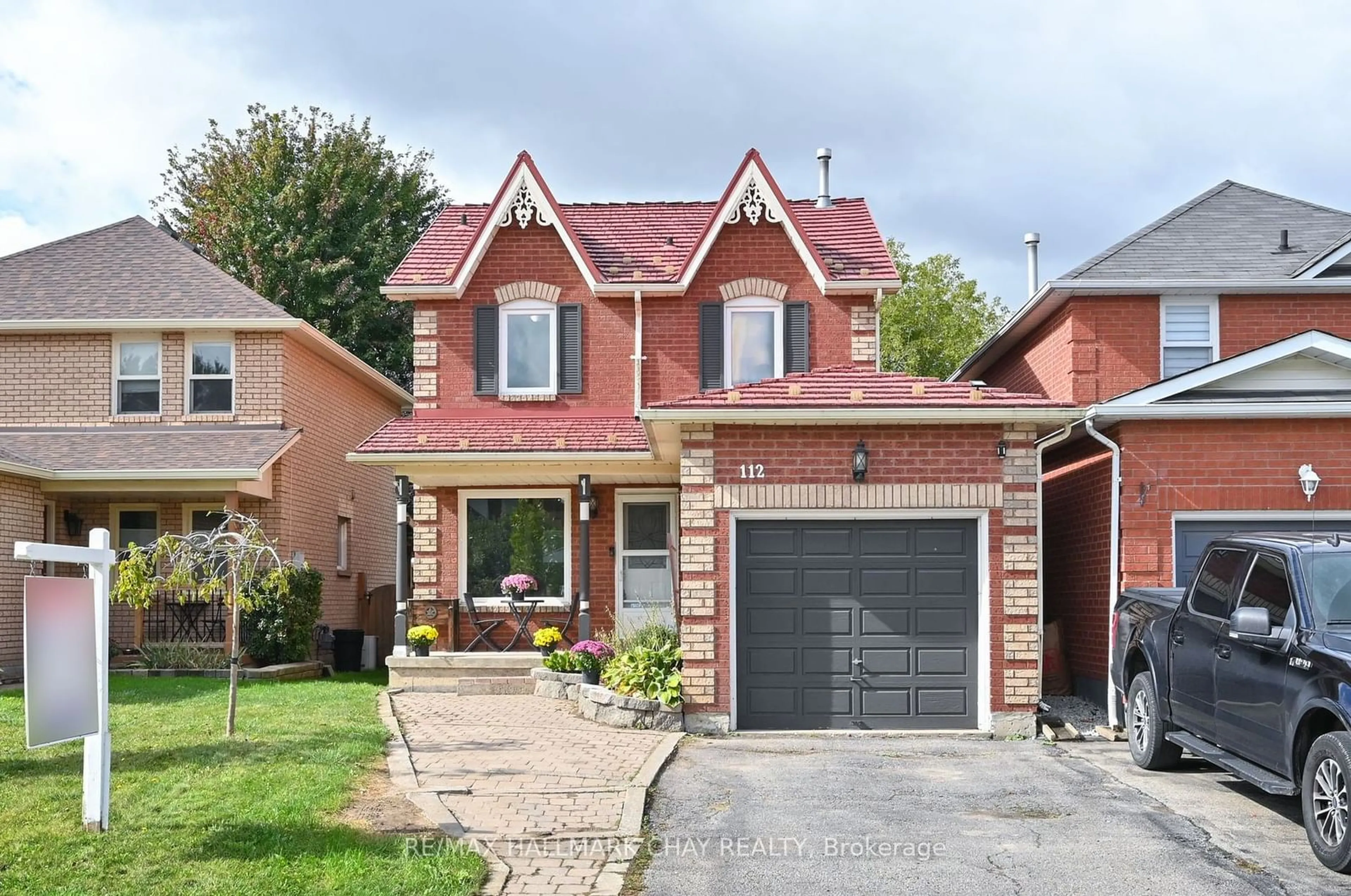 Home with brick exterior material for 112 Heydon Ave, New Tecumseth Ontario L9R 1N6