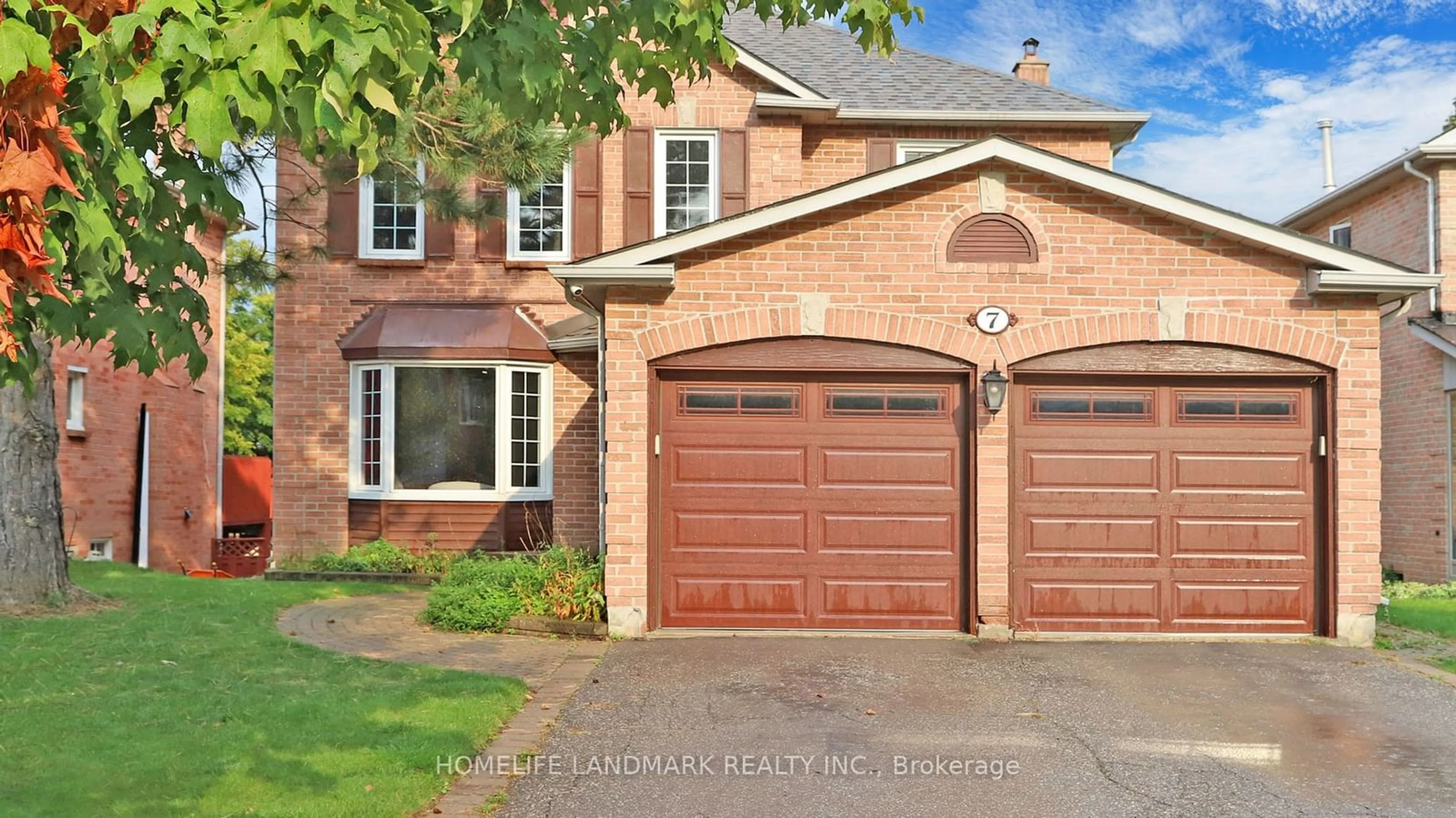 Home with brick exterior material for 7 Captain Francis Dr, Markham Ontario L3R 9C7