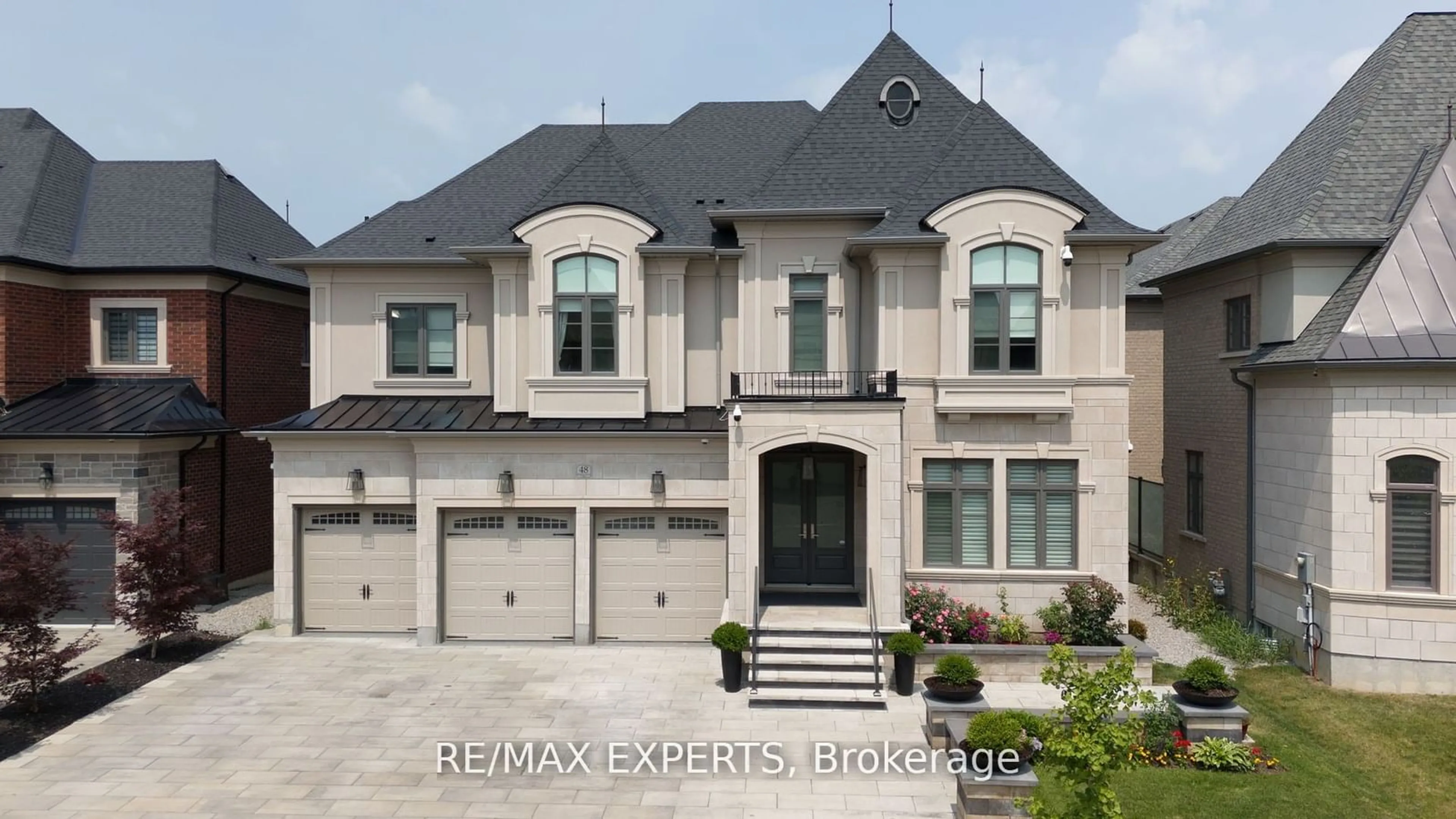 Home with brick exterior material for 48 Rolling Green Crt, Vaughan Ontario L4H 4K7