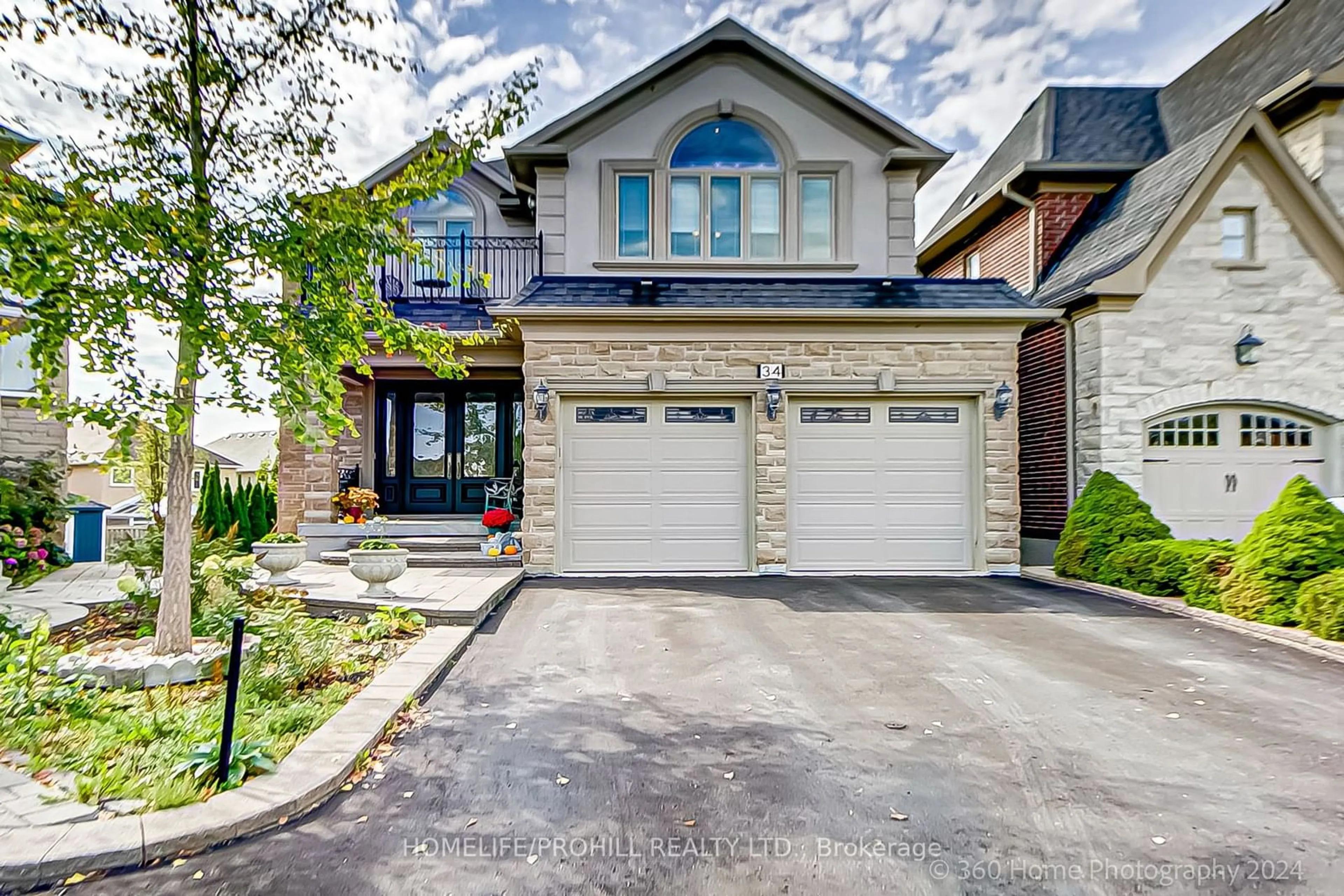 Home with brick exterior material for 34 Danpatrick Dr, Richmond Hill Ontario L4S 2S7