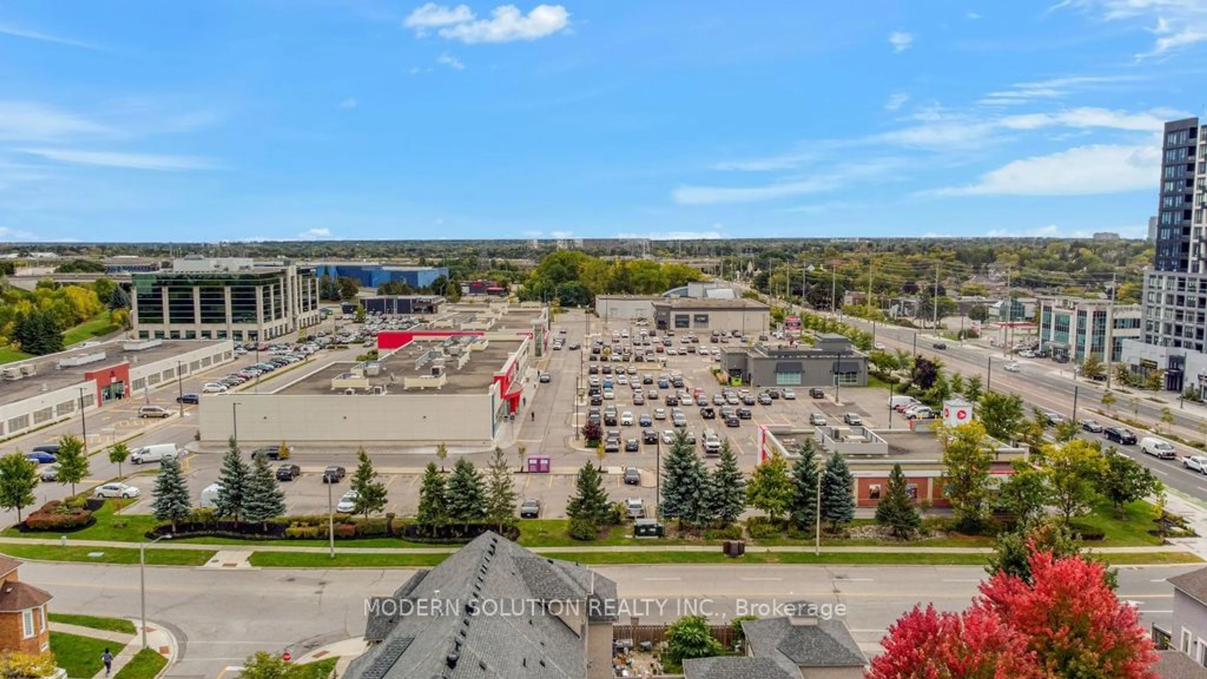 A pic from outside/outdoor area/front of a property/back of a property/a pic from drone, unknown for 51 Baffin Crt #Ph19, Richmond Hill Ontario L4B 4P6