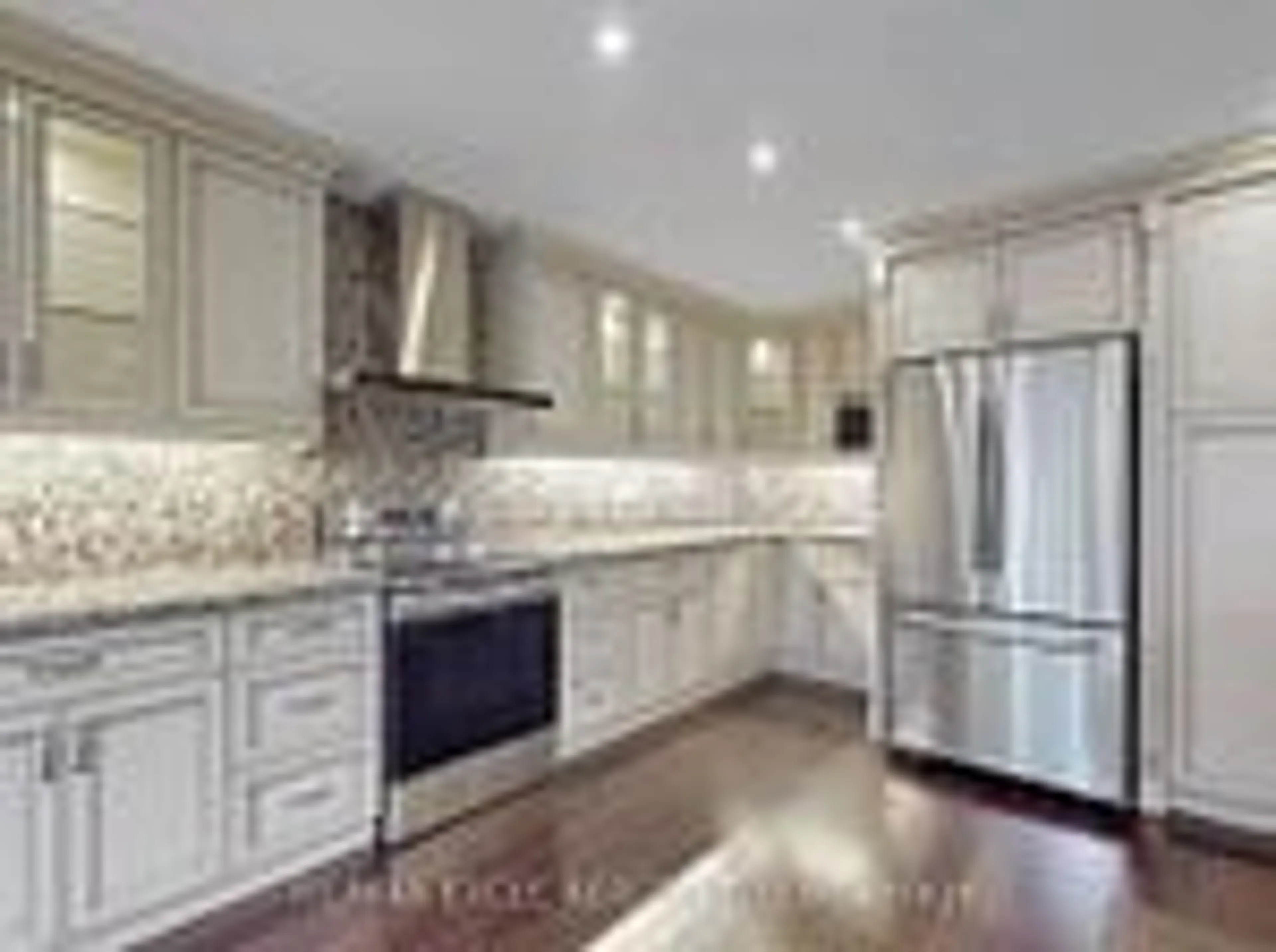 Contemporary kitchen for 25 Conistan Rd, Markham Ontario L3R 8K8