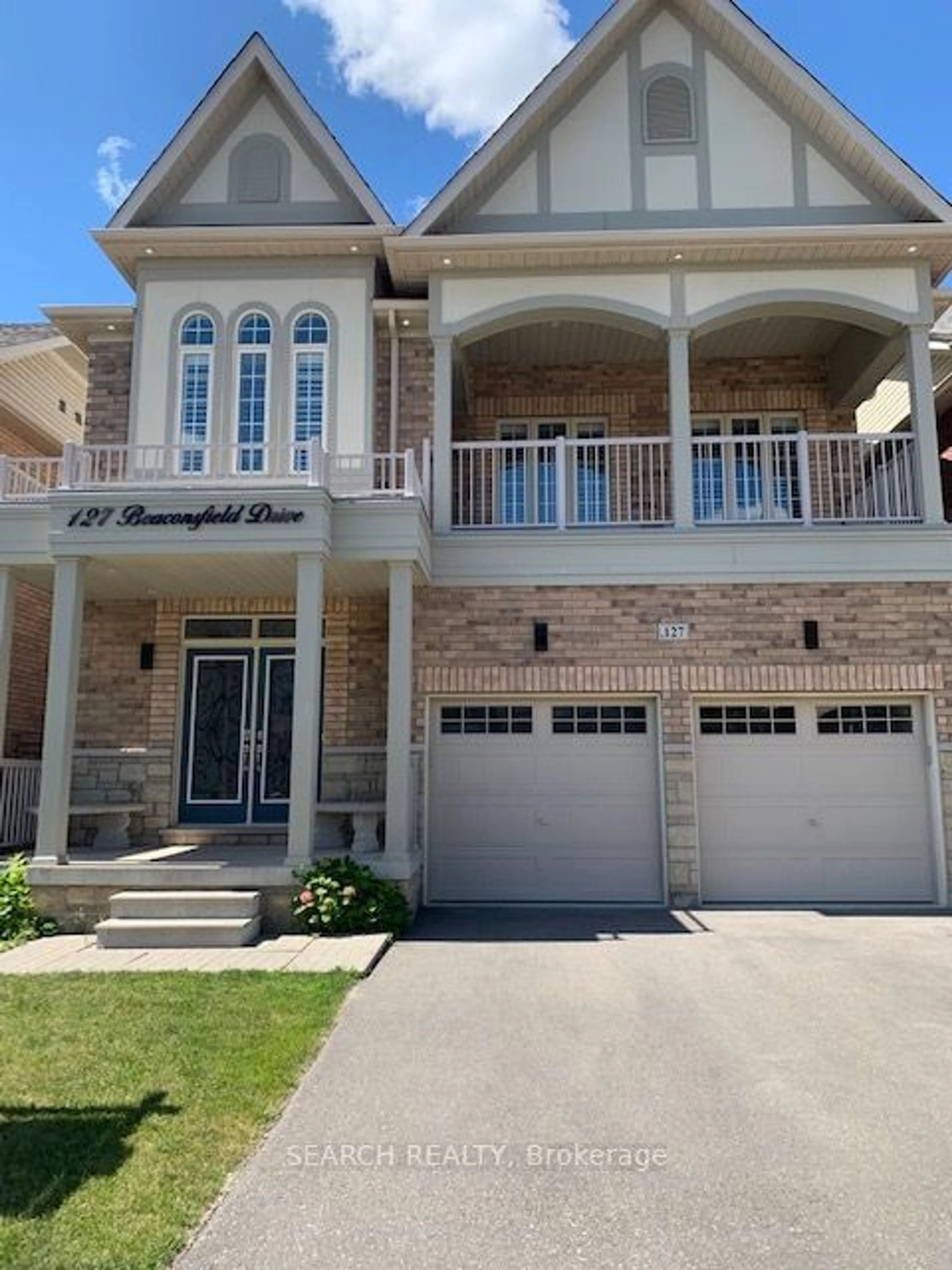 A pic from exterior of the house or condo for 127 Beaconsfield Dr, Vaughan Ontario L4H 4L6