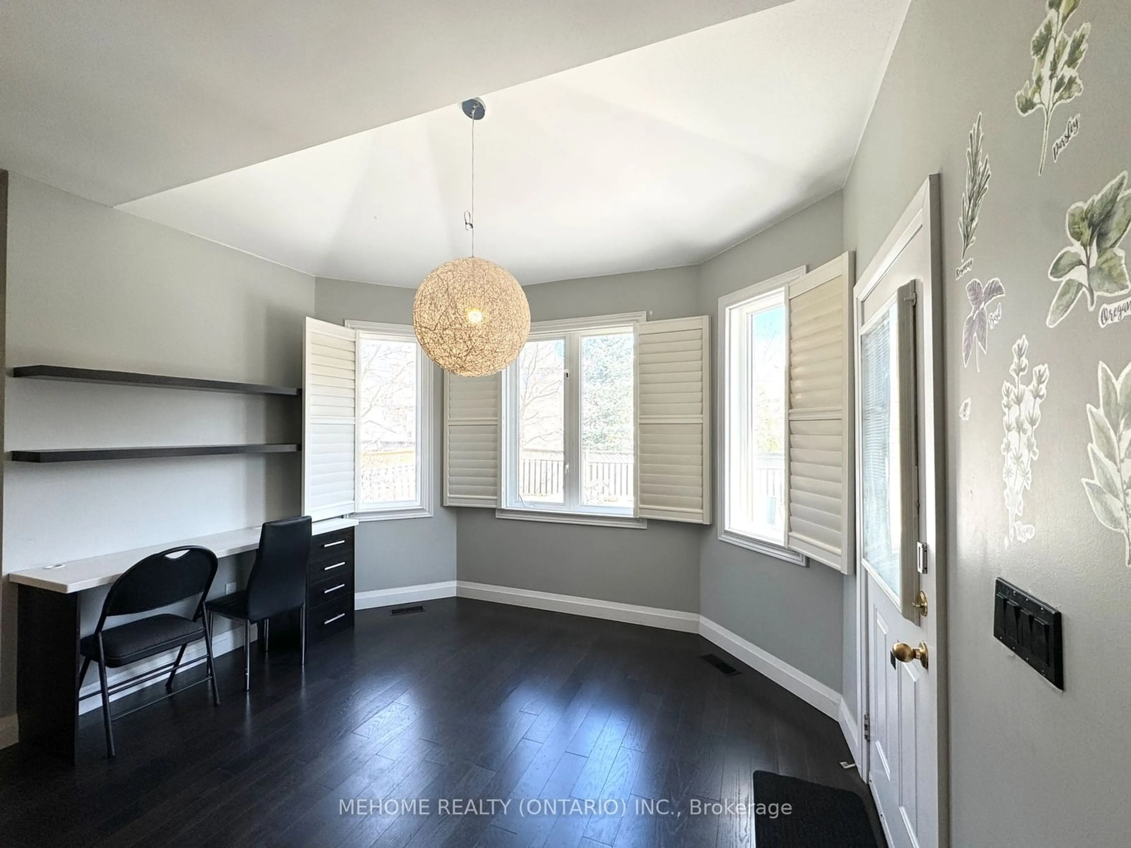 A pic of a room, wood floors for 9 Ridgecrest Rd, Markham Ontario L6C 2V2