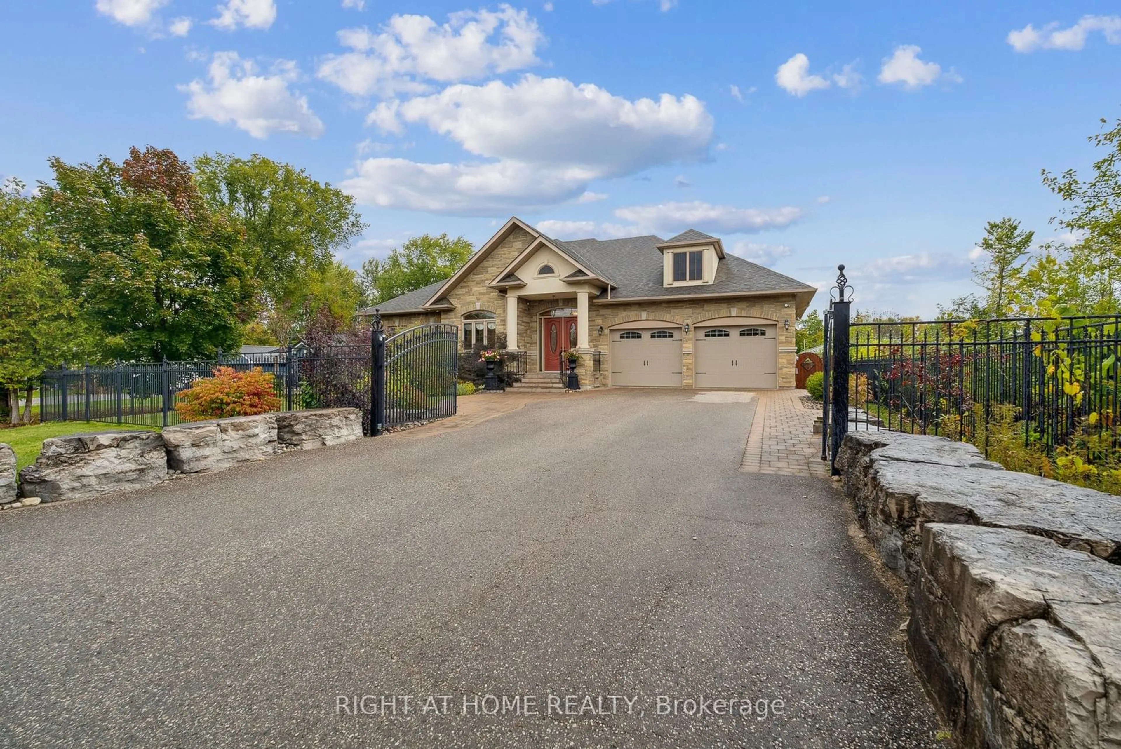 Frontside or backside of a home, cottage for 763 Third Ave, Georgina Ontario L0E 1S0