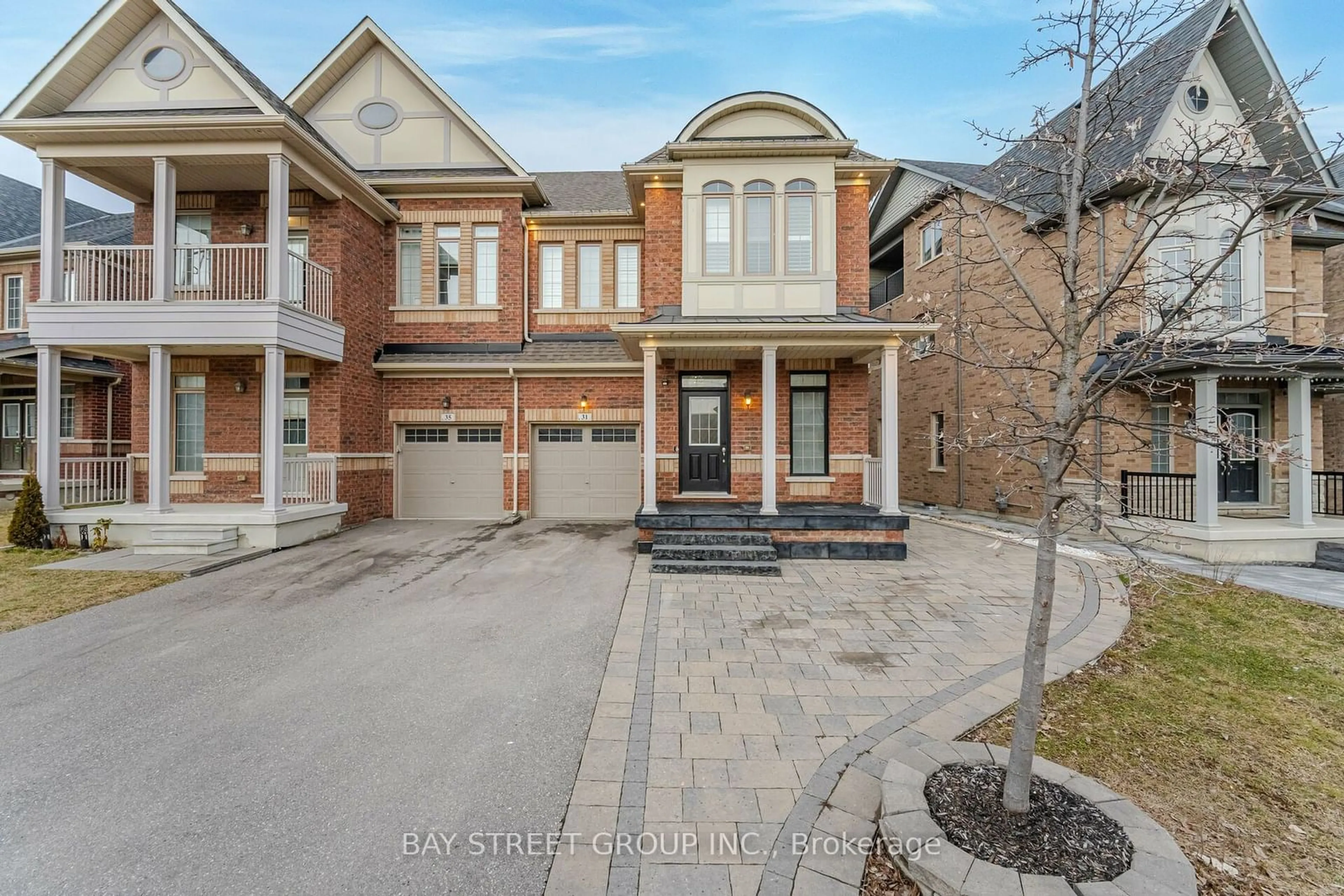 Home with brick exterior material for 31 Aster Dr, Vaughan Ontario L4H 4H8