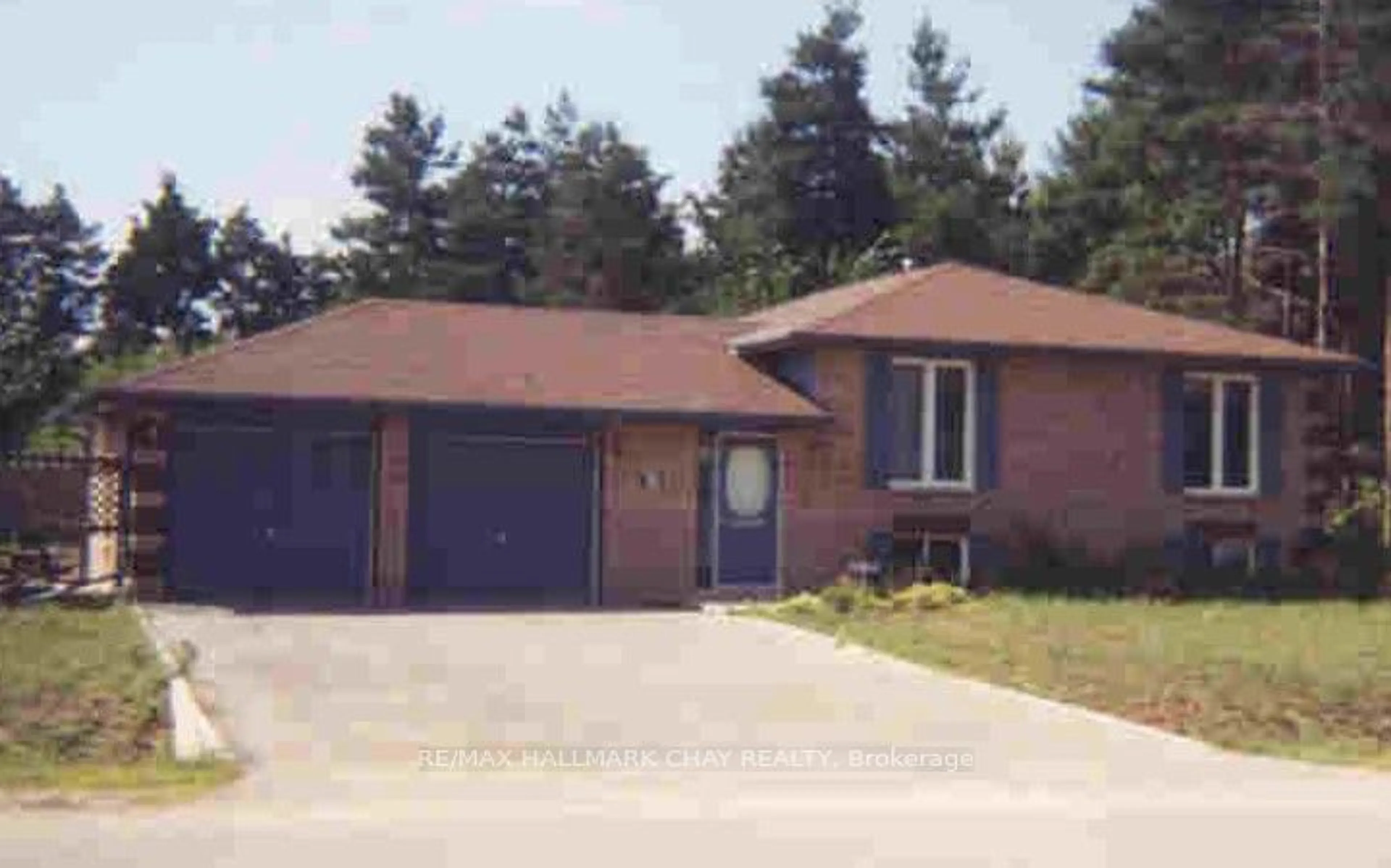 Frontside or backside of a home, the street view for 69 Moore Ave, Adjala-Tosorontio Ontario L0M 1J0