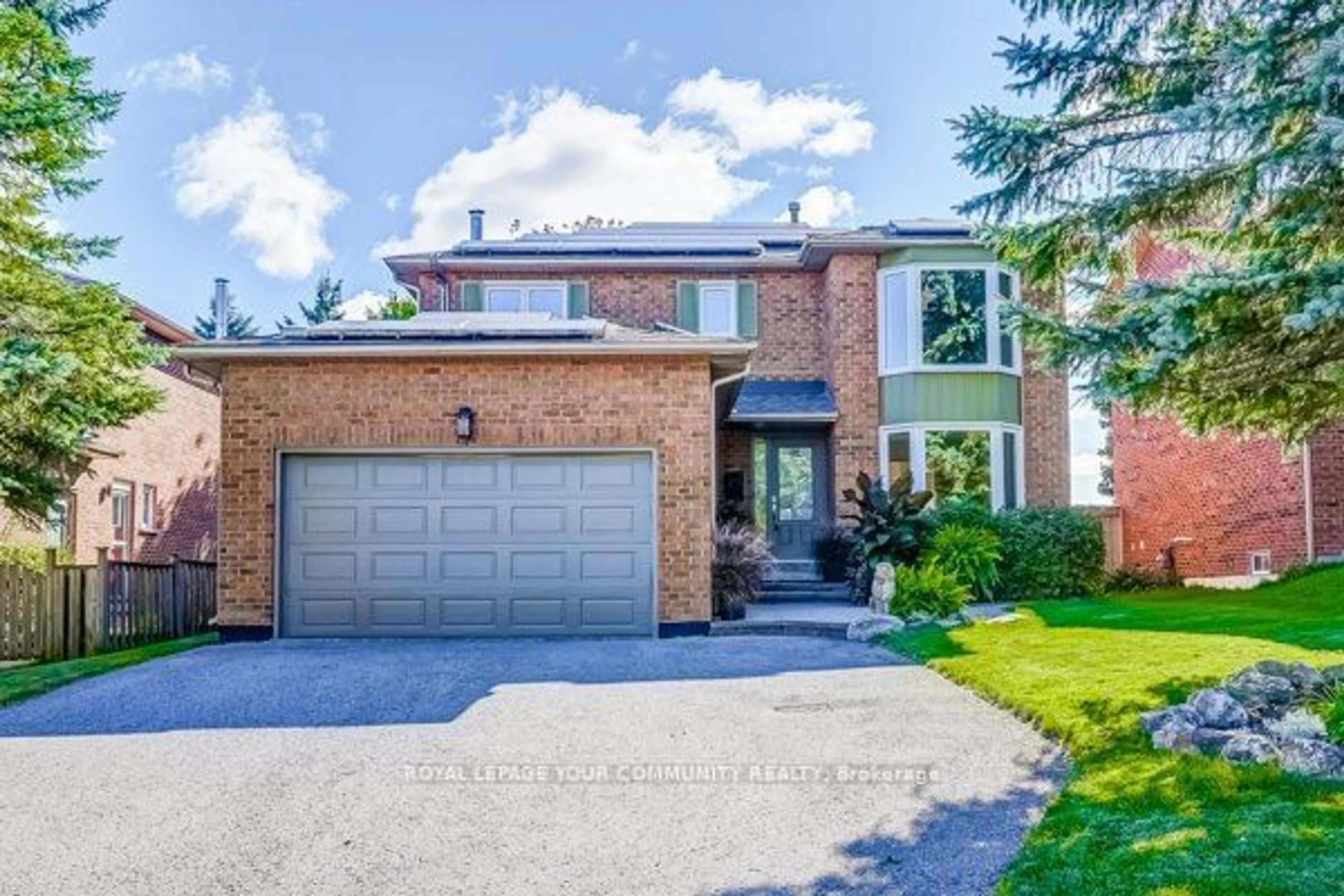 Home with brick exterior material for 74 Attridge Dr, Aurora Ontario L4G 6J4