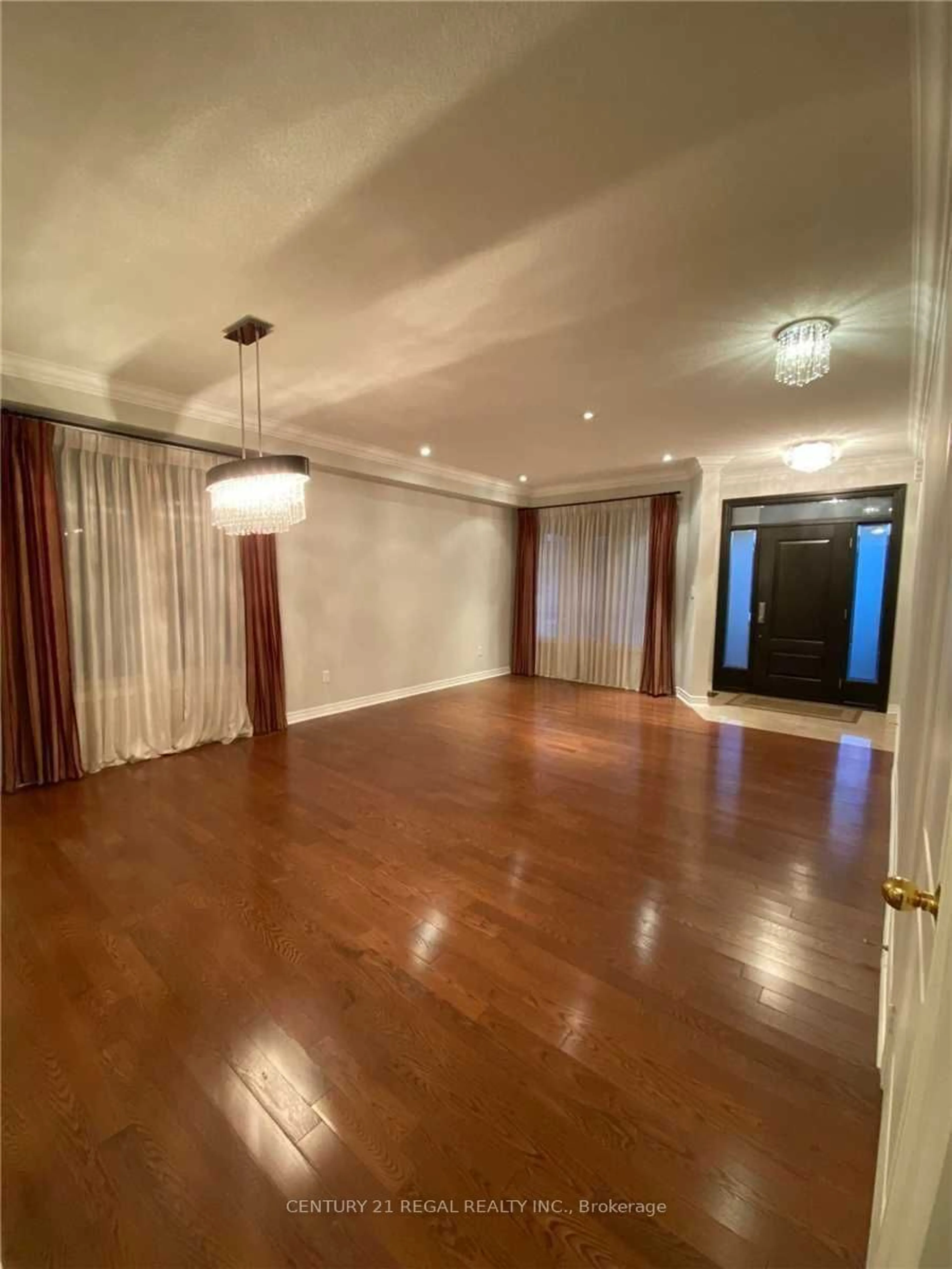 A pic of a room, wood floors for 39 Boswell Rd, Markham Ontario L6B 0G1