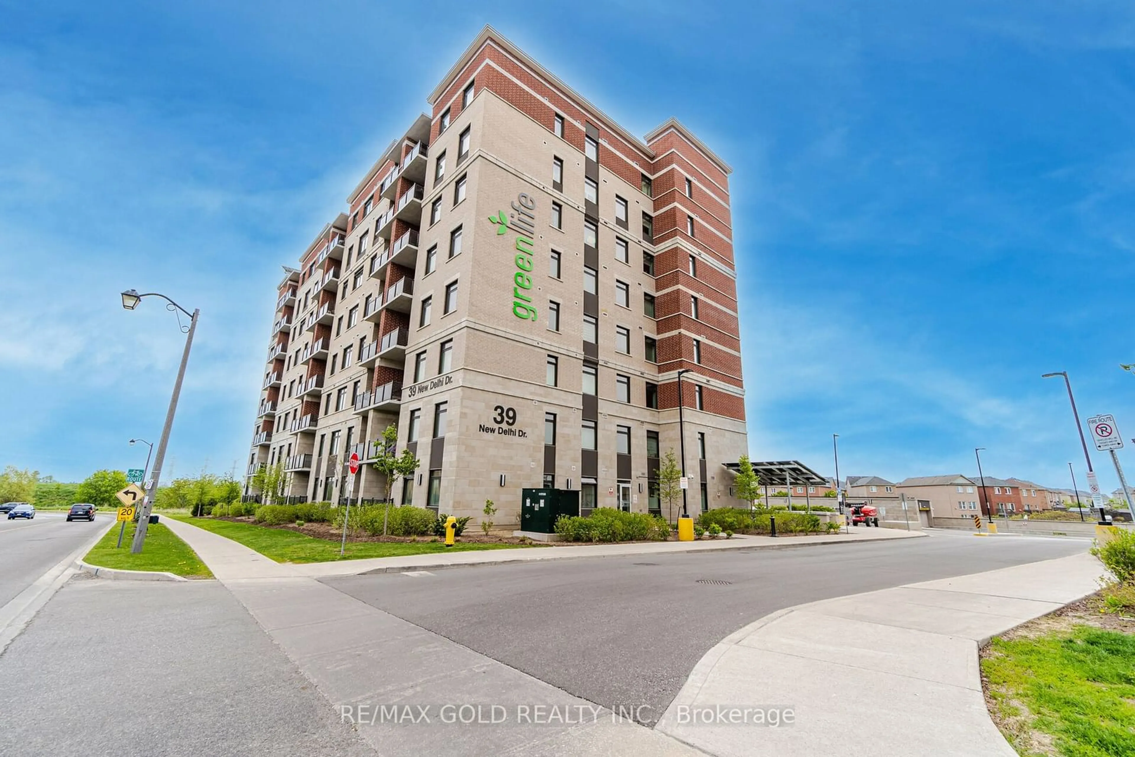 A pic from exterior of the house or condo, the street view for 39 New Delhi Dr #209, Markham Ontario L3S 0E1