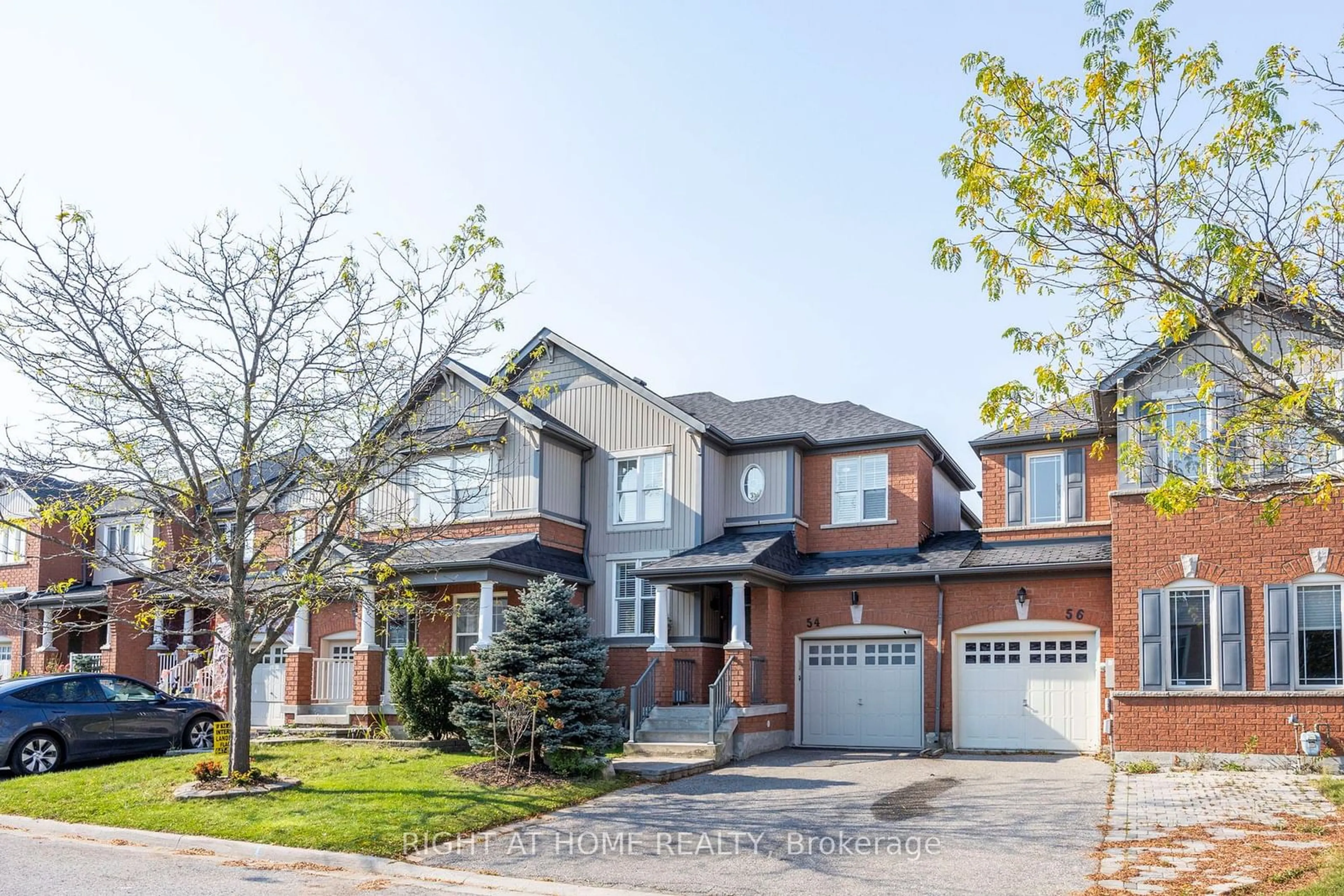 Home with brick exterior material for 54 Ulson Dr, Richmond Hill Ontario L4E 4W3