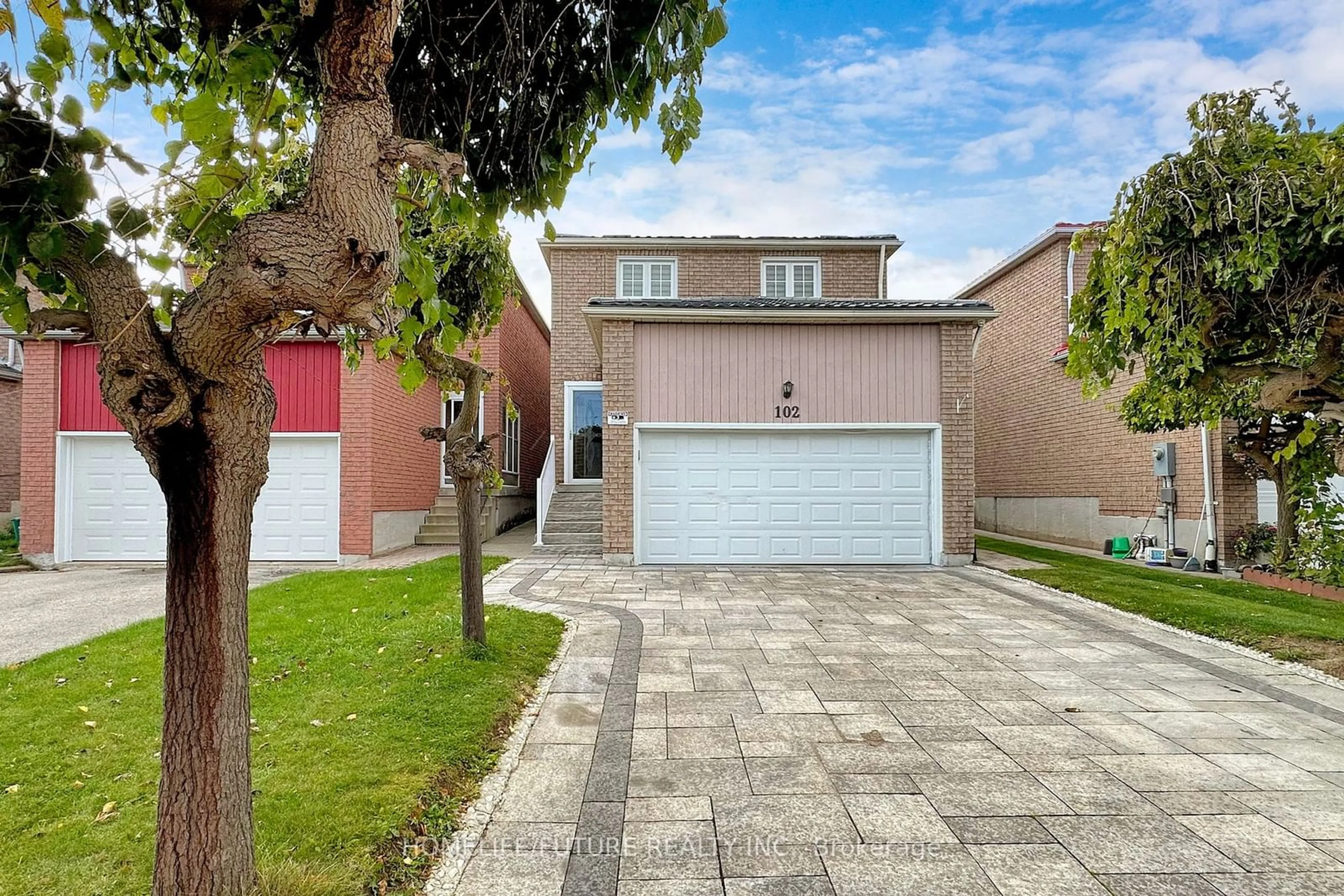 Home with brick exterior material for 102 Stather Cres, Markham Ontario L3S 2X3