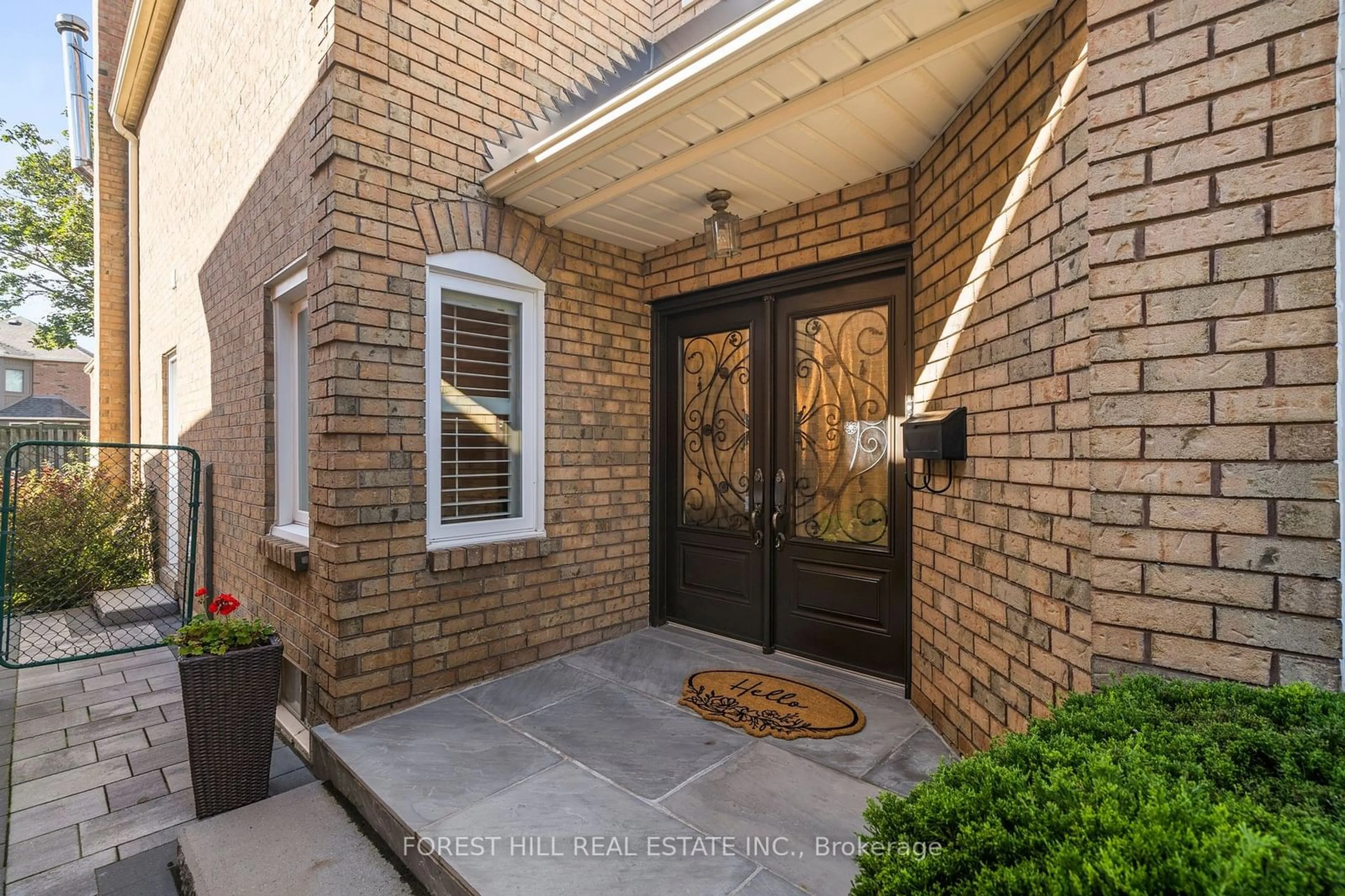 Indoor entryway, wood floors for 58 Tansley Rd, Vaughan Ontario L4J 3H6