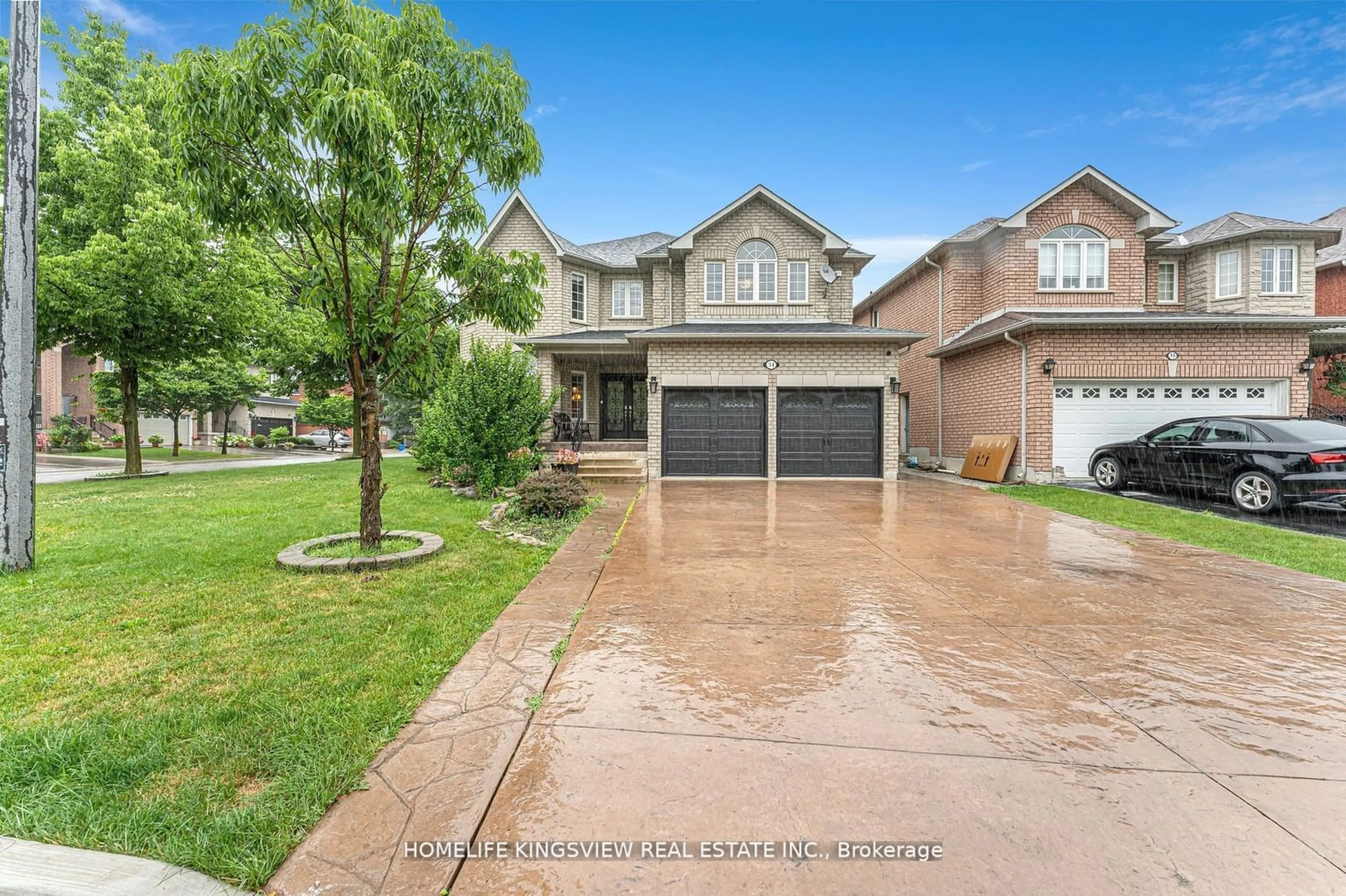 Frontside or backside of a home, the street view for 31 Blue Diamond Terr, Vaughan Ontario L4H 2G3