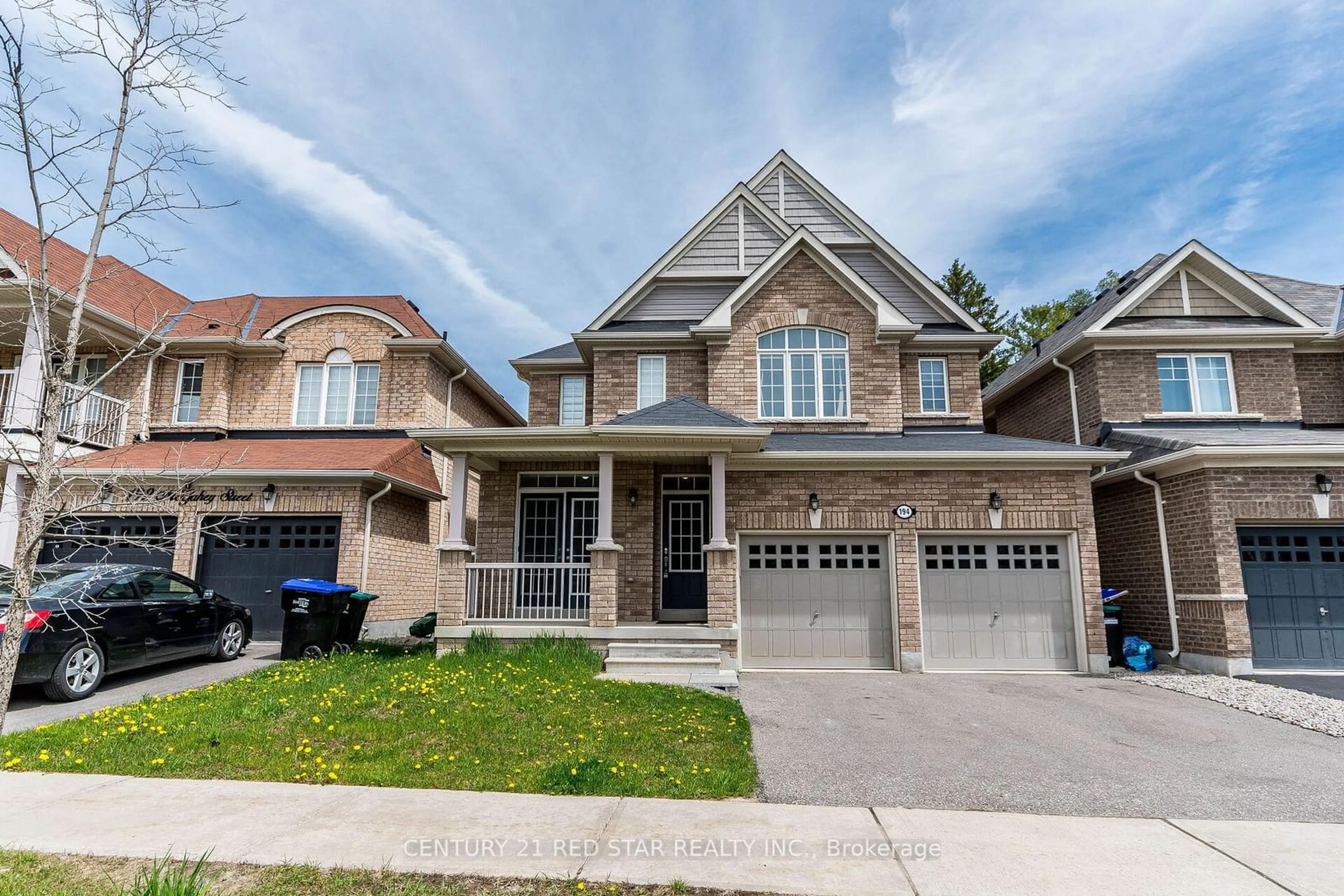 Frontside or backside of a home, the street view for 194 Mcgahey St, New Tecumseth Ontario L0G 1W0