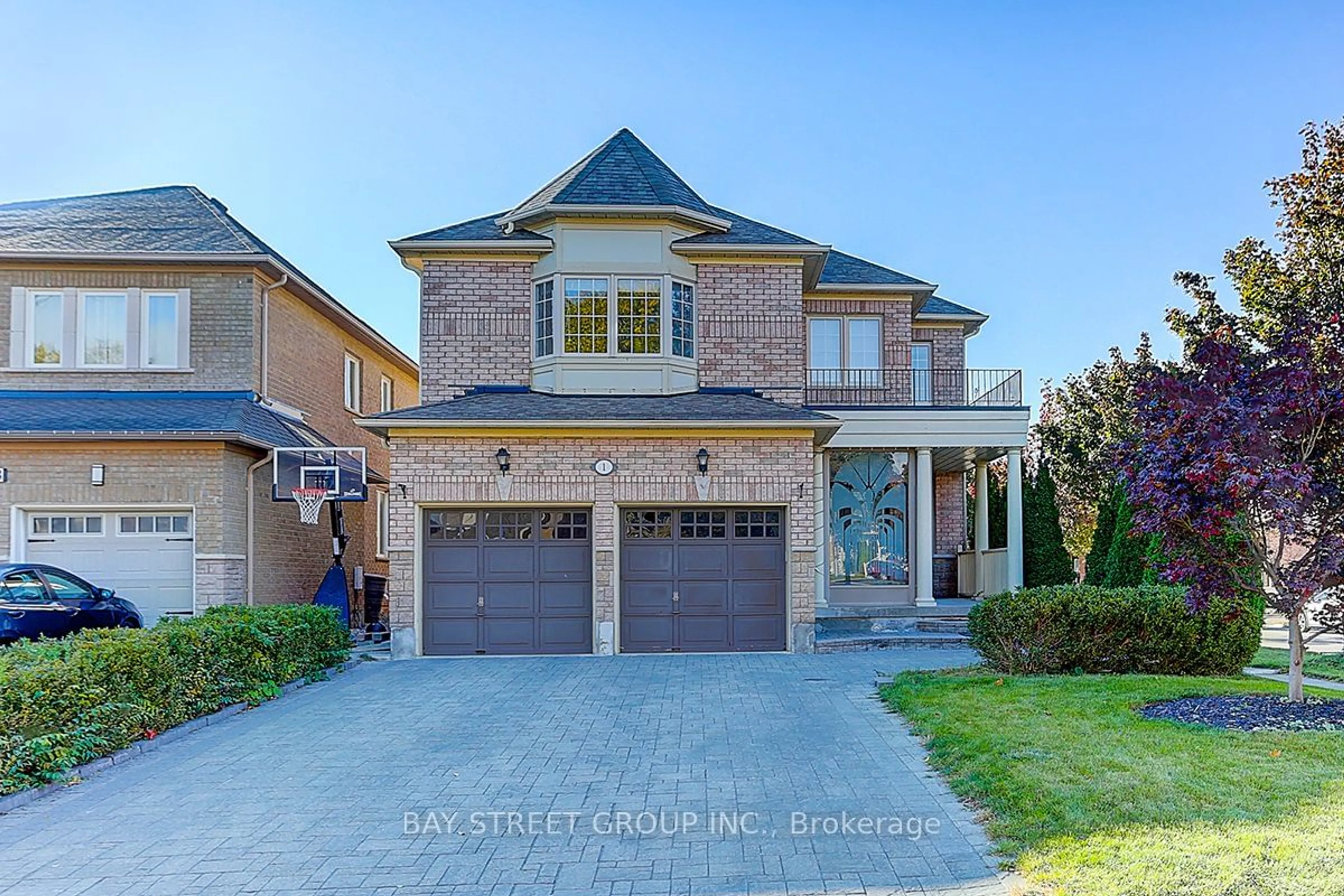 Home with brick exterior material for 1 Fair Oaks Rd, Markham Ontario L6C 2Z4