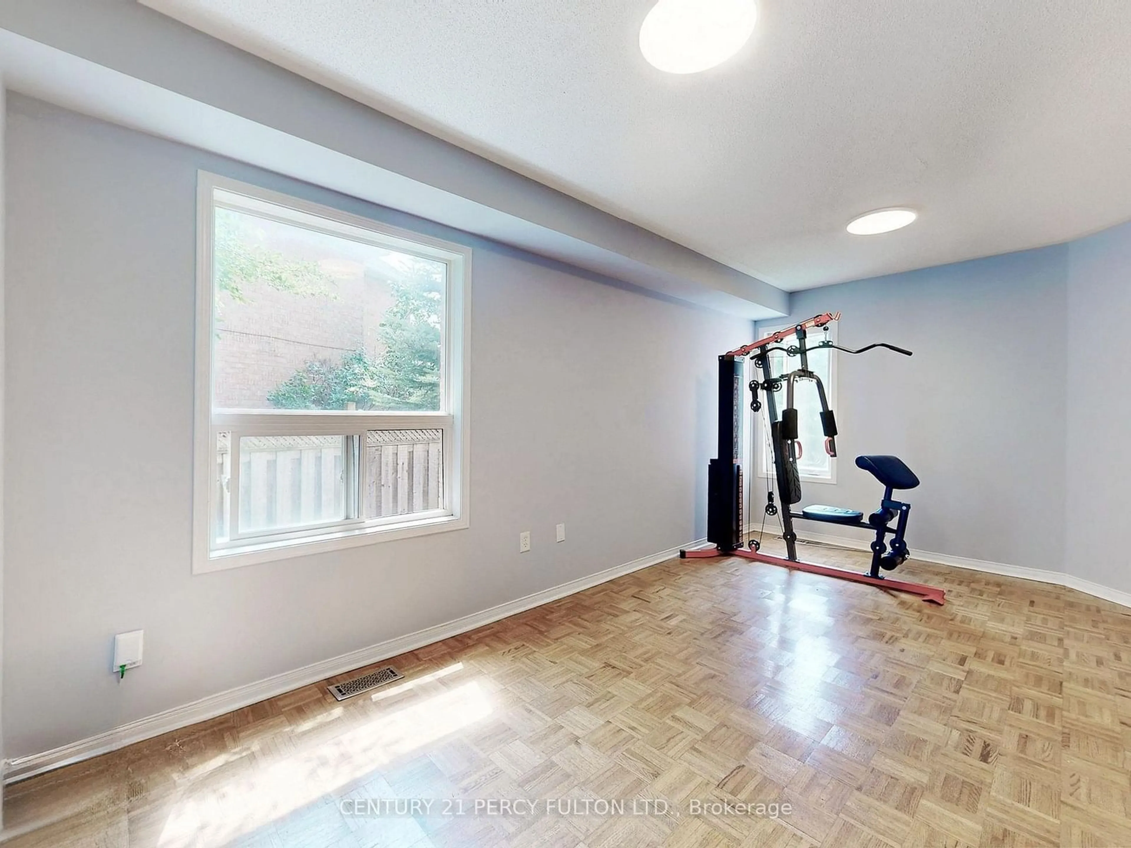 Gym or fitness room, wood floors for 95 Long Point Dr, Richmond Hill Ontario L4E 3Z7