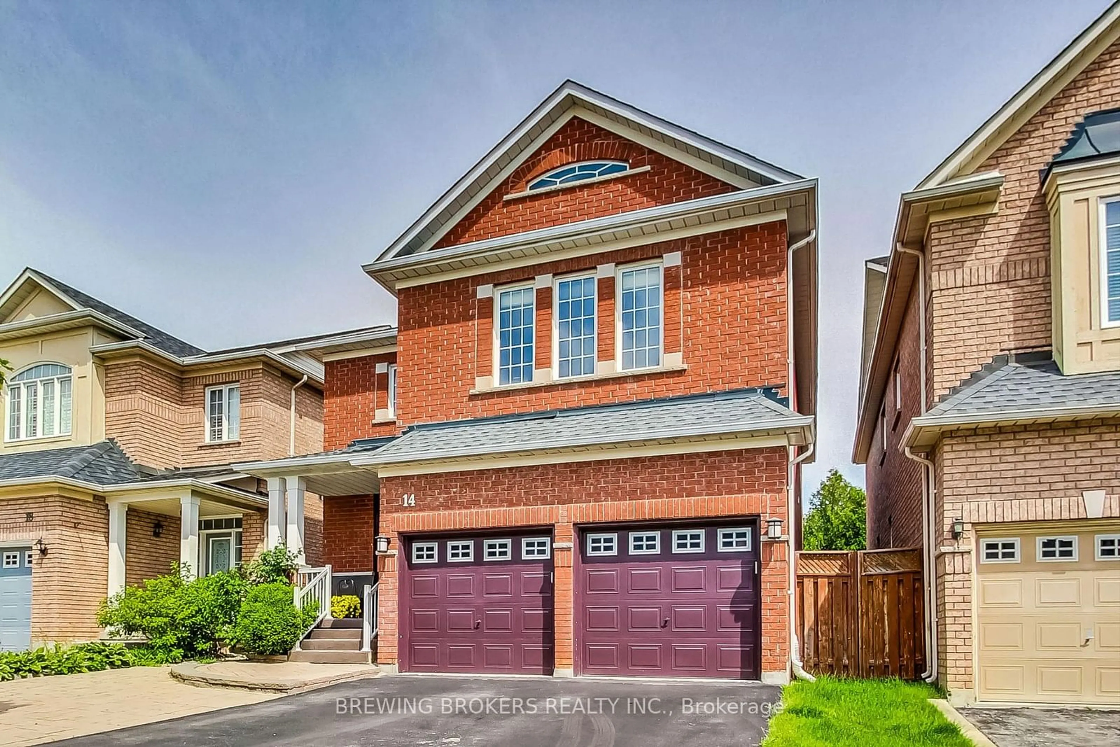 Home with brick exterior material for 14 Bentwood Cres, Vaughan Ontario L4J 8R3