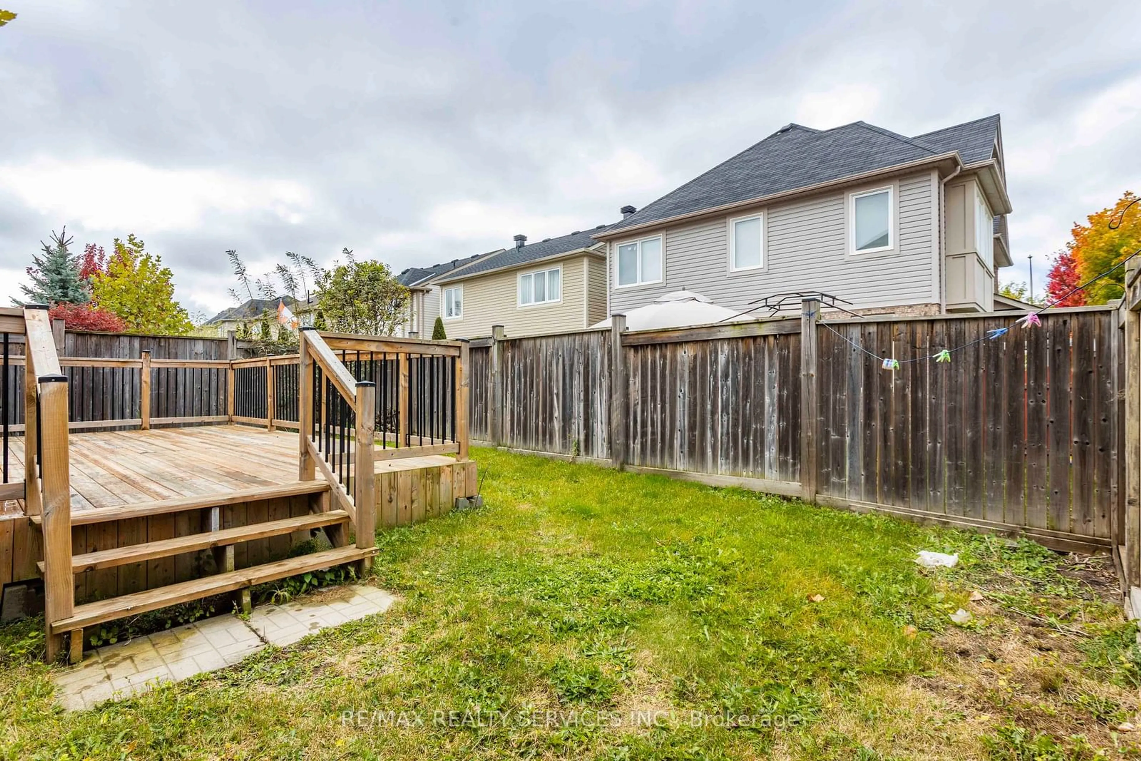 Patio, the fenced backyard for 2 Kidd Cres, New Tecumseth Ontario L9R 0E1