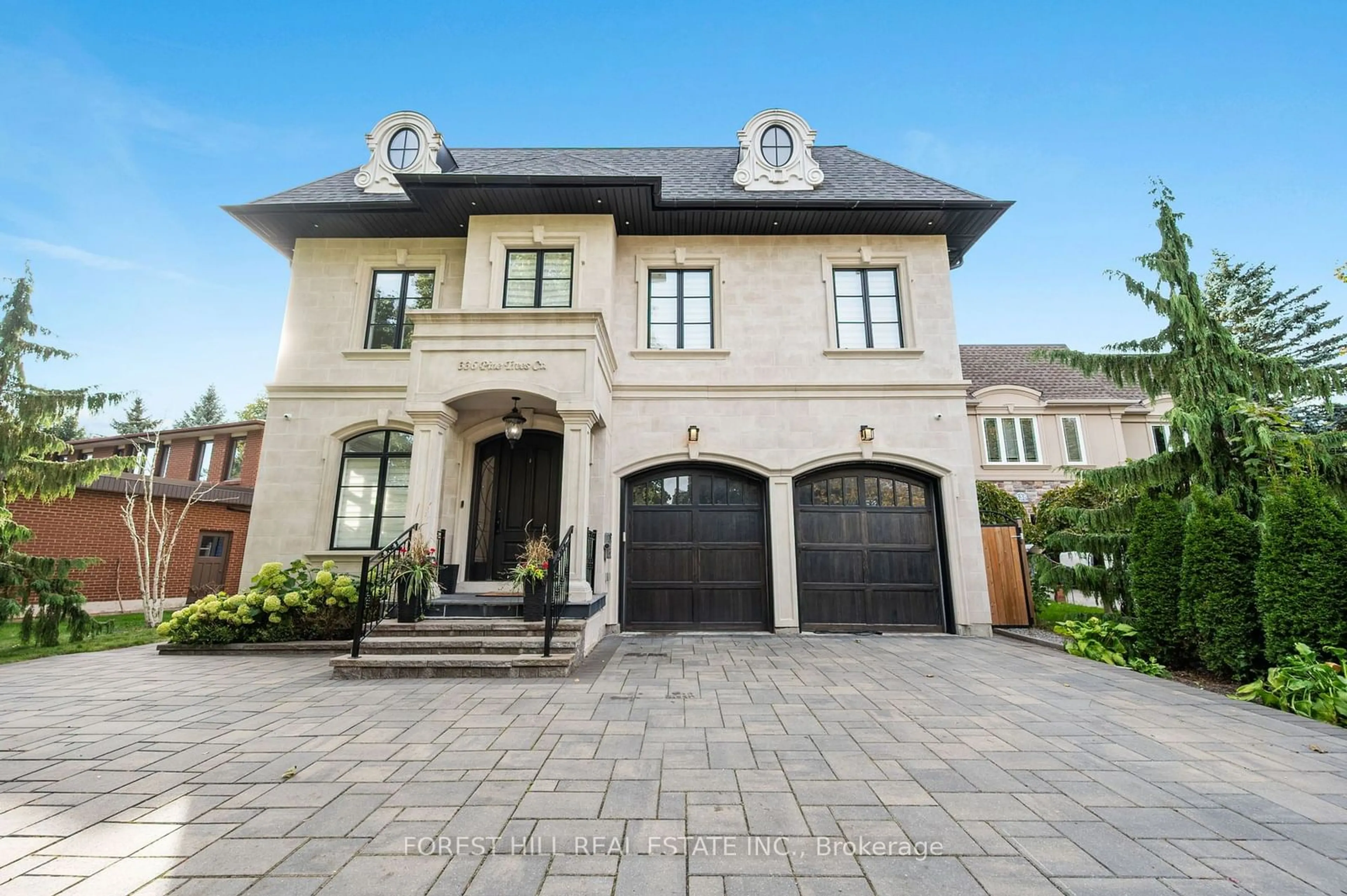 Home with brick exterior material for 336 Pine Trees Crt, Richmond Hill Ontario L4C 5N4