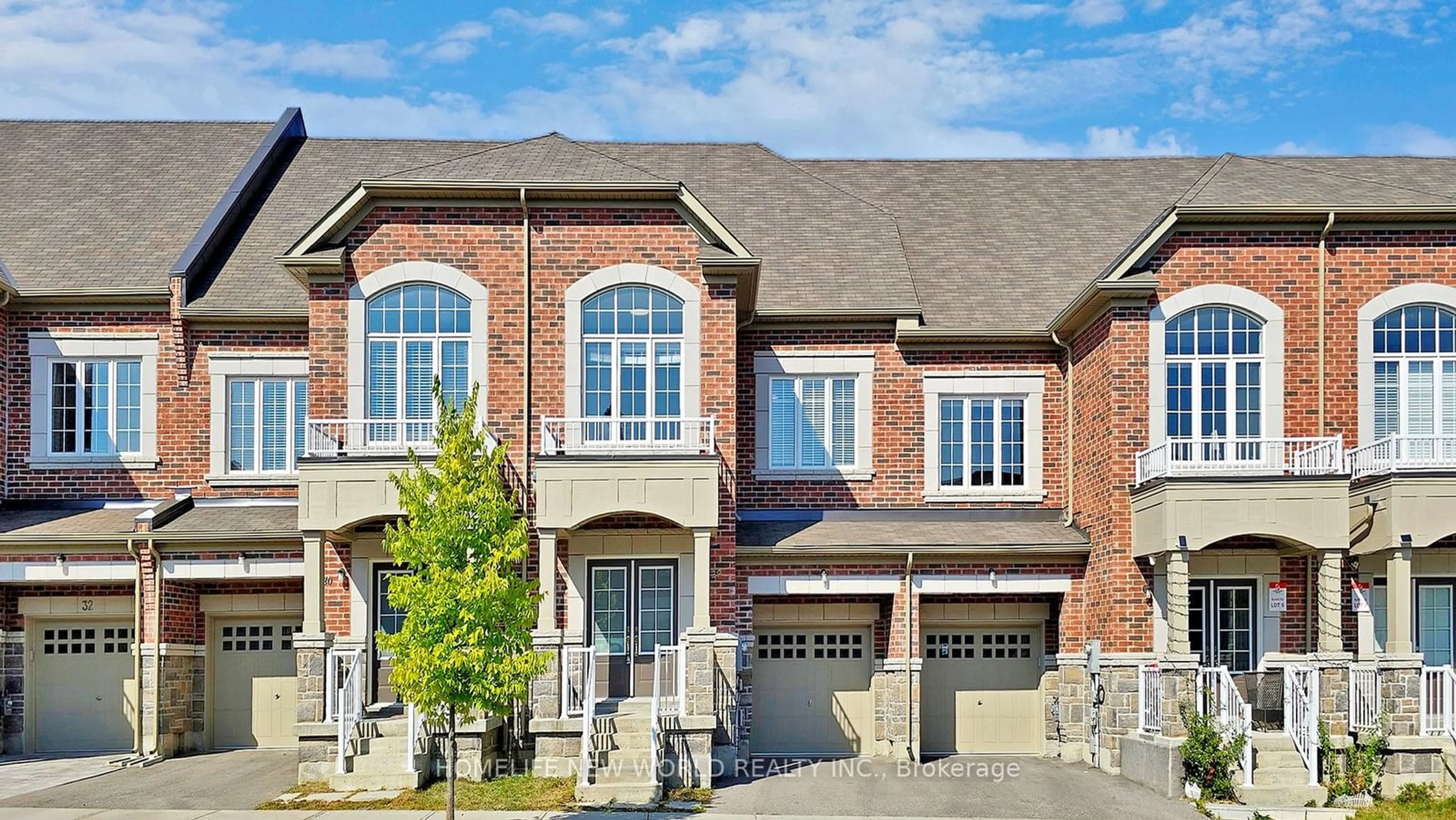 A pic from exterior of the house or condo, the street view for 28 Ness Dr, Richmond Hill Ontario L4S 0J8