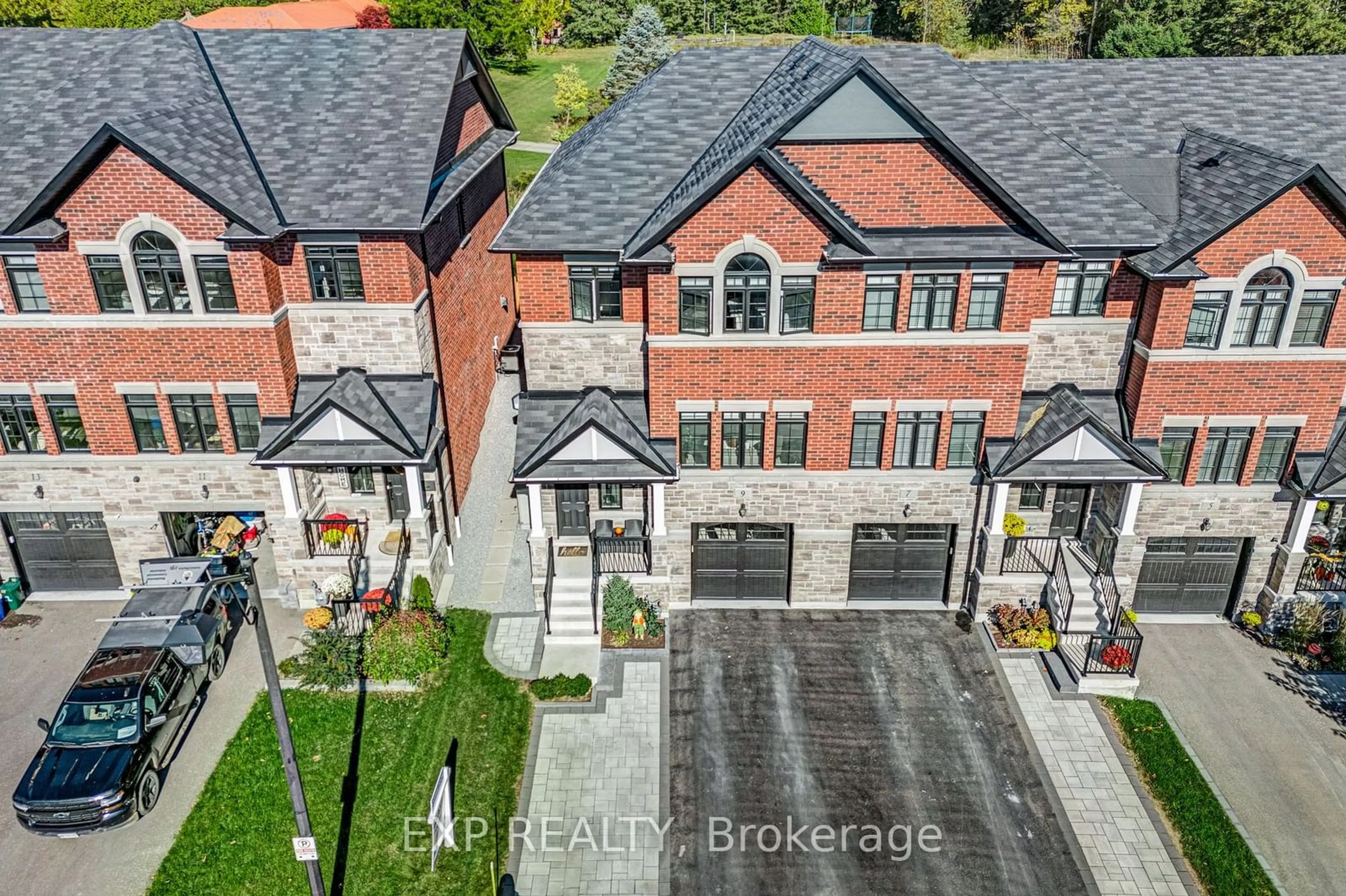 Home with brick exterior material for 9 Gord Matthews Way, Uxbridge Ontario L9P 0E9