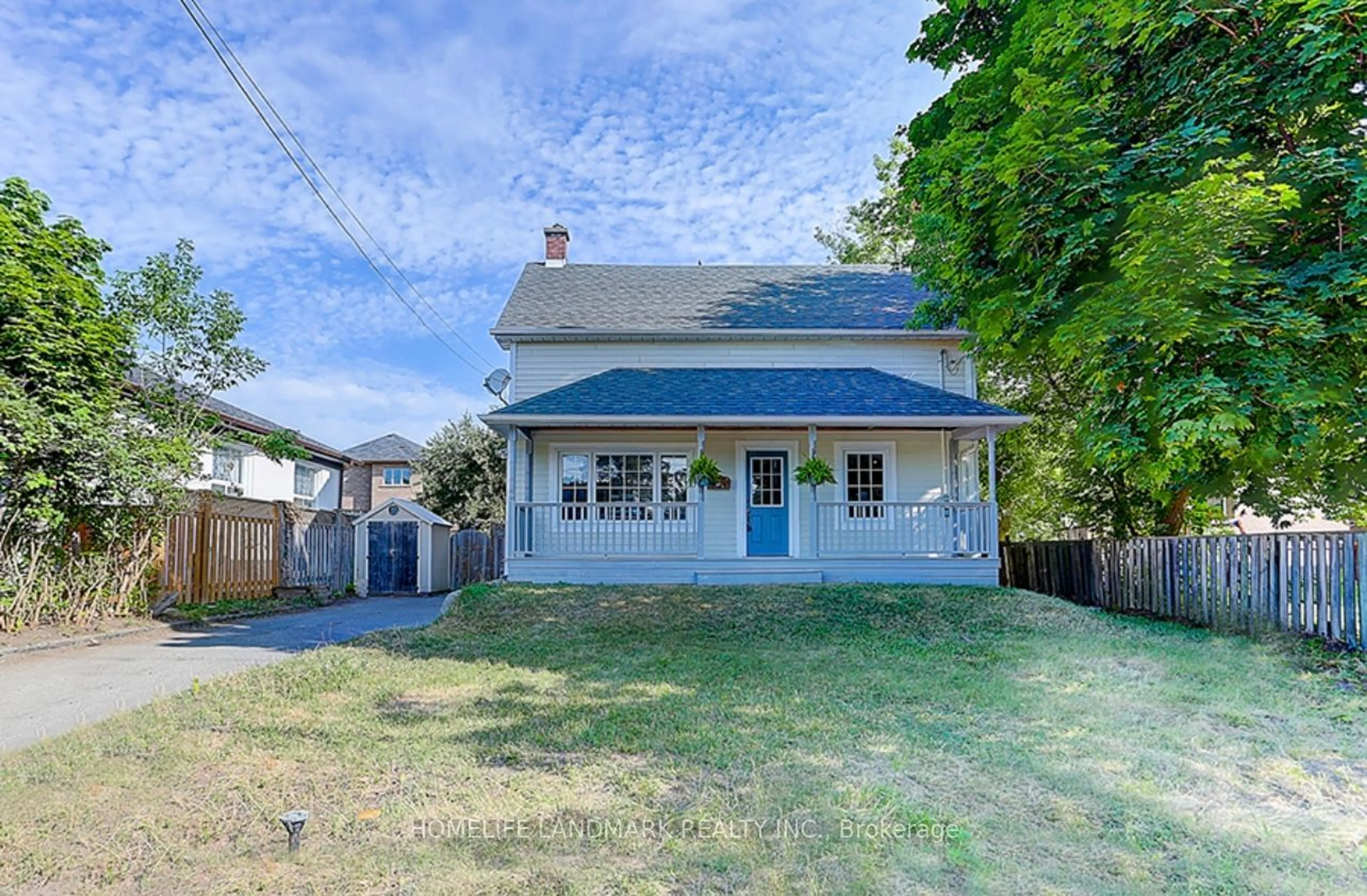 Frontside or backside of a home, the fenced backyard for 115 Crosby Ave, Richmond Hill Ontario L4C 2R3