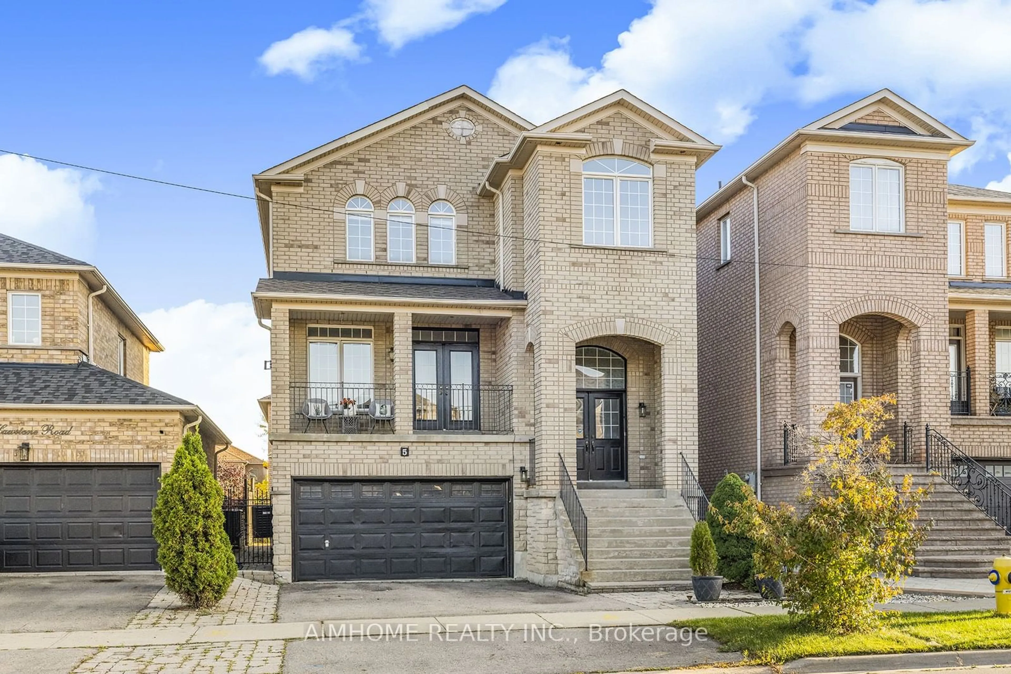 Home with brick exterior material for 5 Hawstone Rd, Vaughan Ontario L4H 3C1