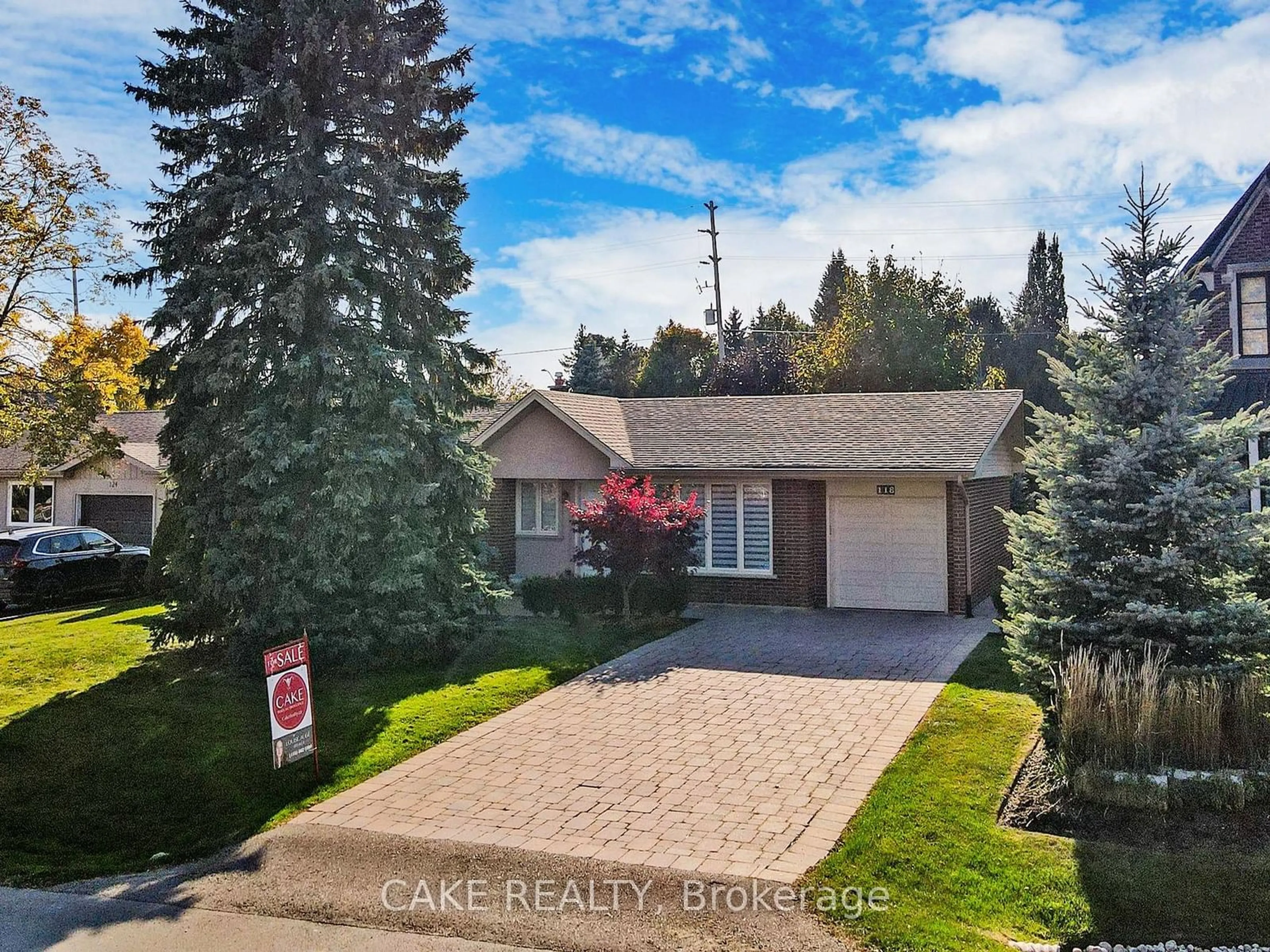 Frontside or backside of a home, cottage for 118 DONHILL Cres, Vaughan Ontario L0J 1C0