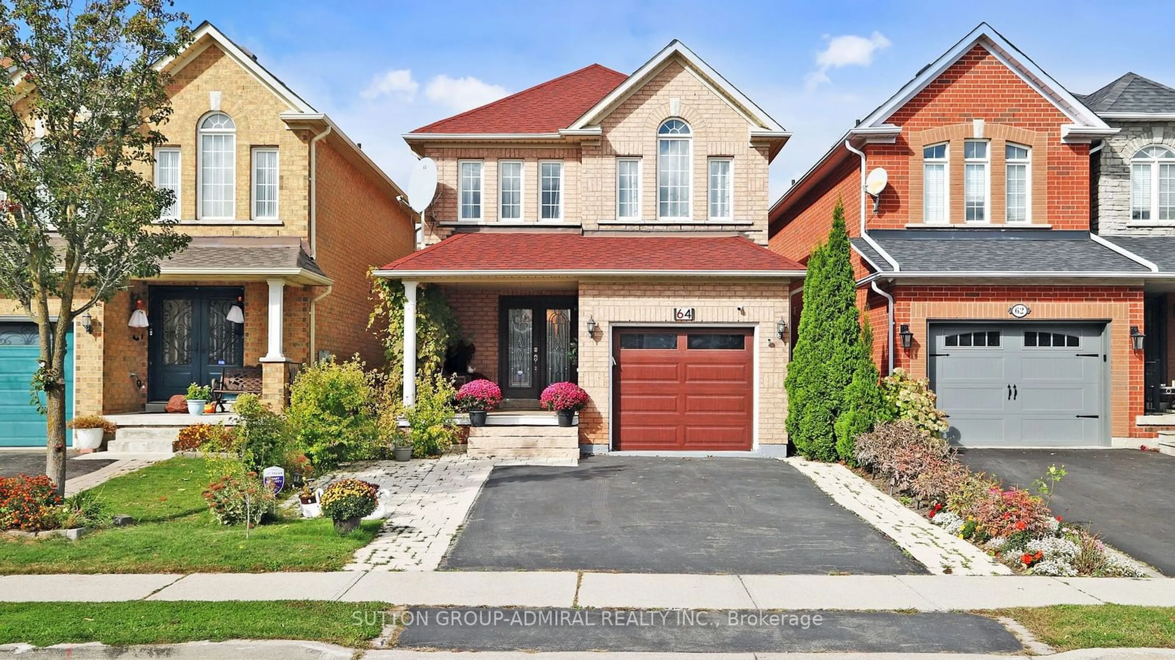 Home with brick exterior material for 64 Eddington Pl, Vaughan Ontario L6A 3P3