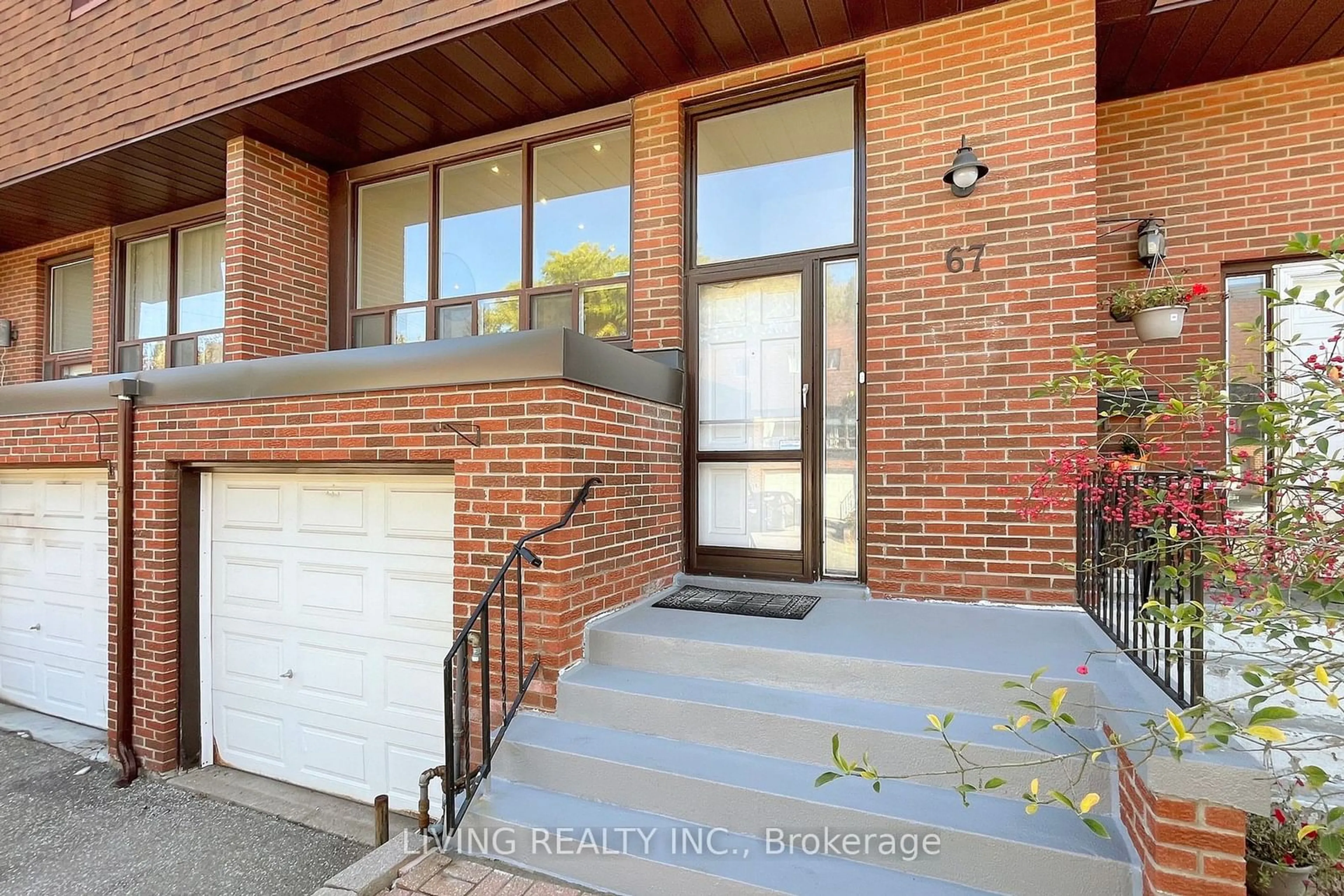 Home with brick exterior material for 67 Stately Way, Markham Ontario L3T 3Z9