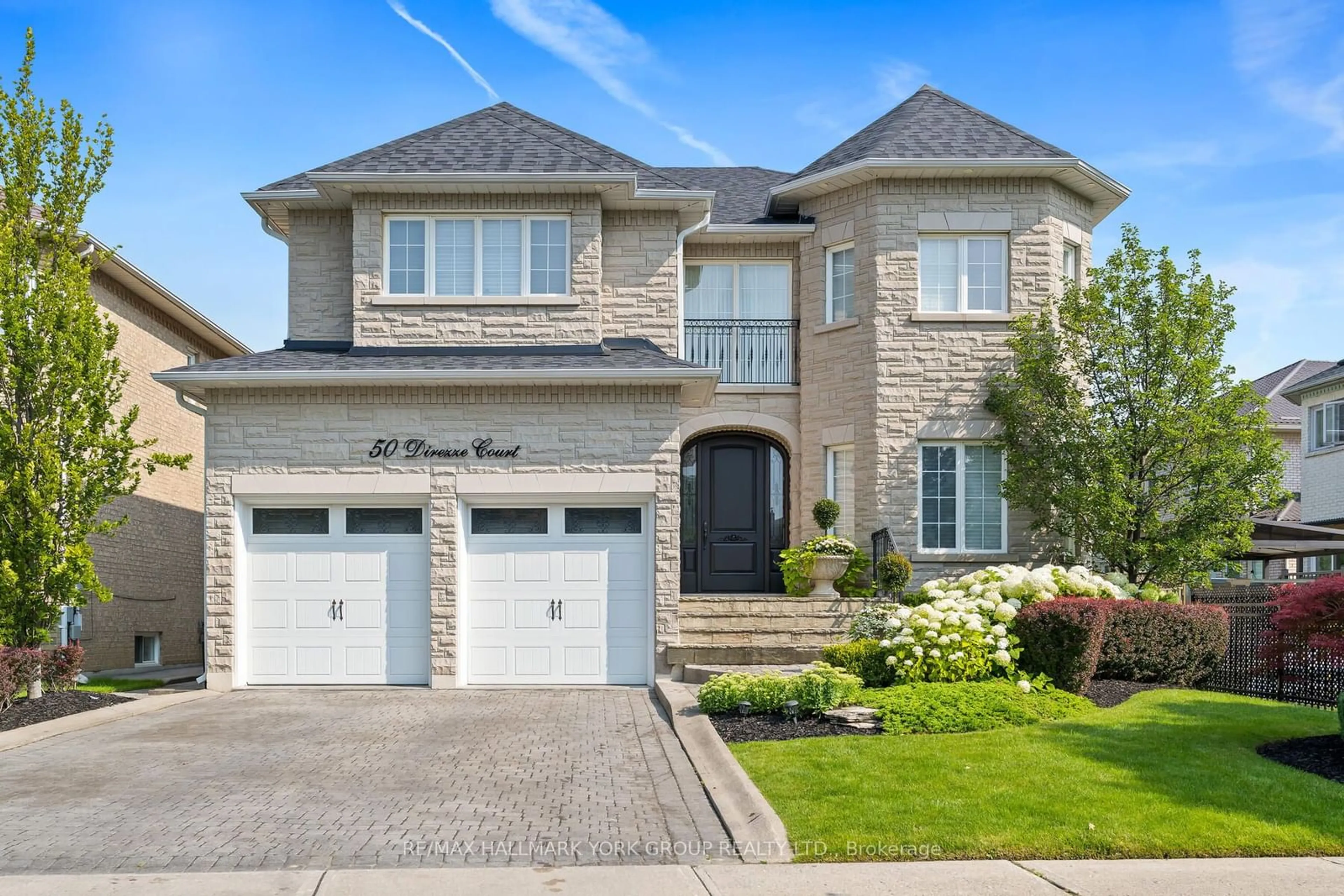 Home with brick exterior material for 50 Direzze Crt, Richmond Hill Ontario L4C 0C6