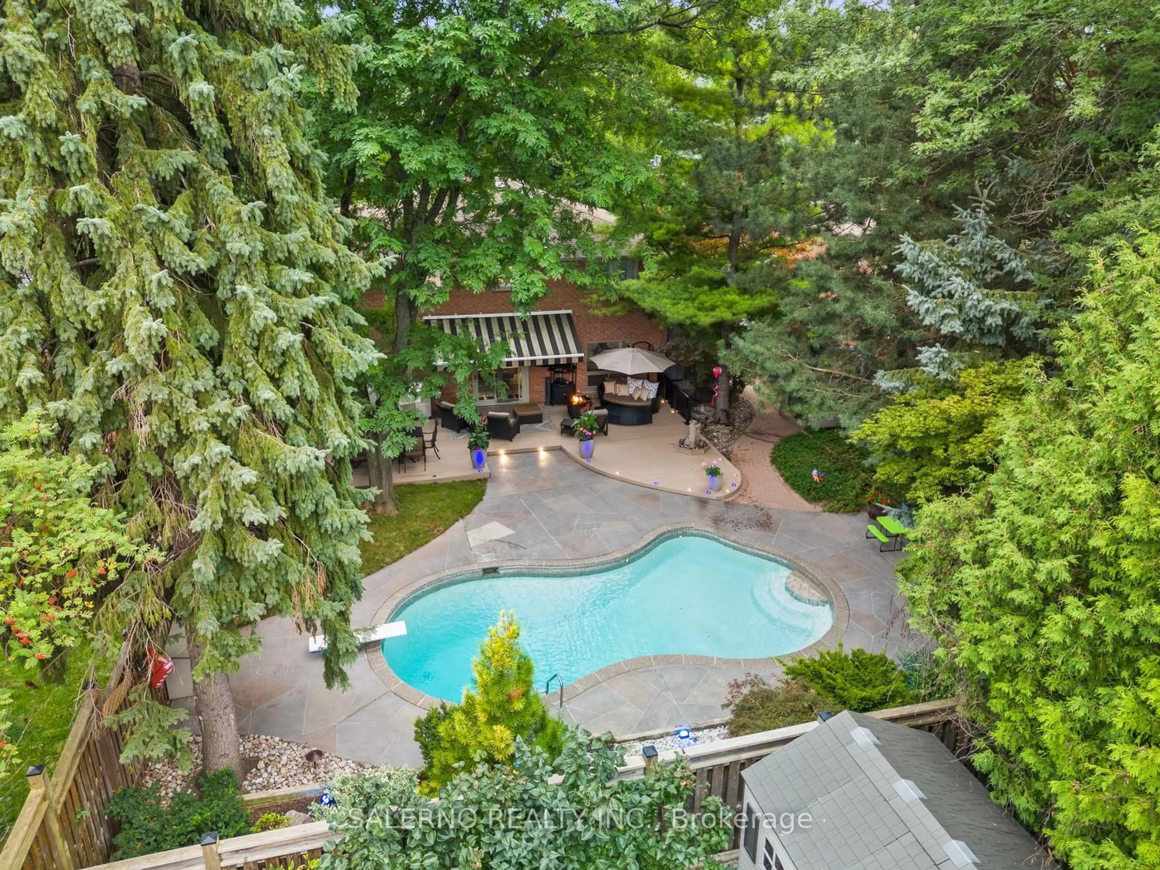 Indoor or outdoor pool for 29 Kilmuir Gate, Vaughan Ontario L4L 3L8