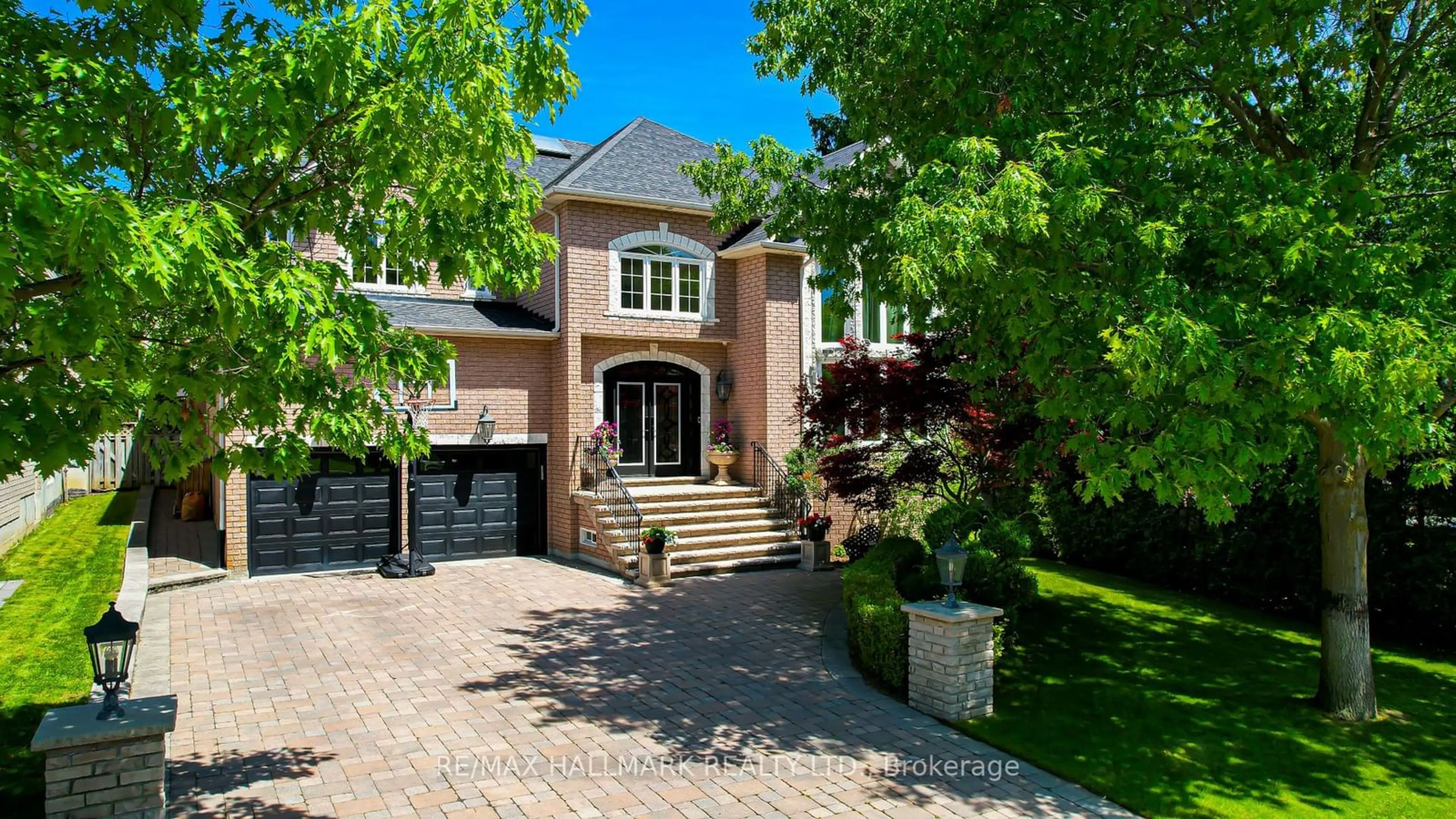 Home with brick exterior material for 3 Marbrook St, Richmond Hill Ontario L4C 0L1