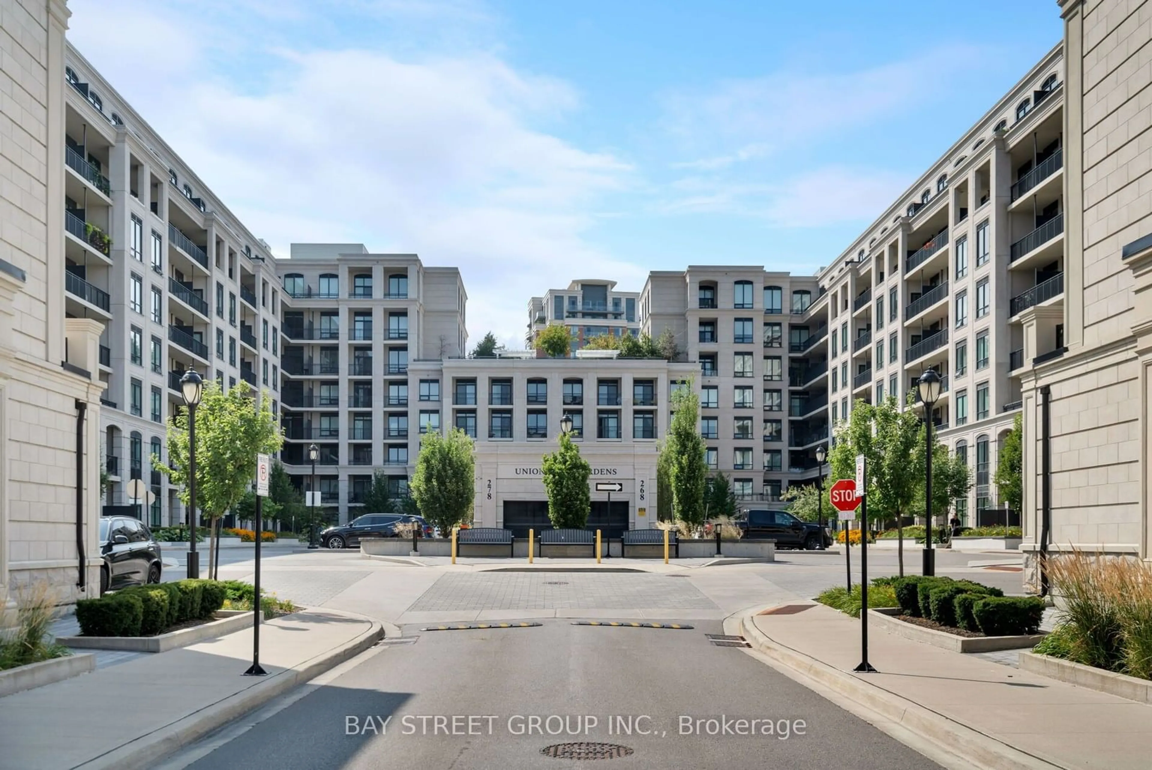 A pic from exterior of the house or condo, the street view for 278 Buchanan Dr #309E, Markham Ontario L3R 6J1