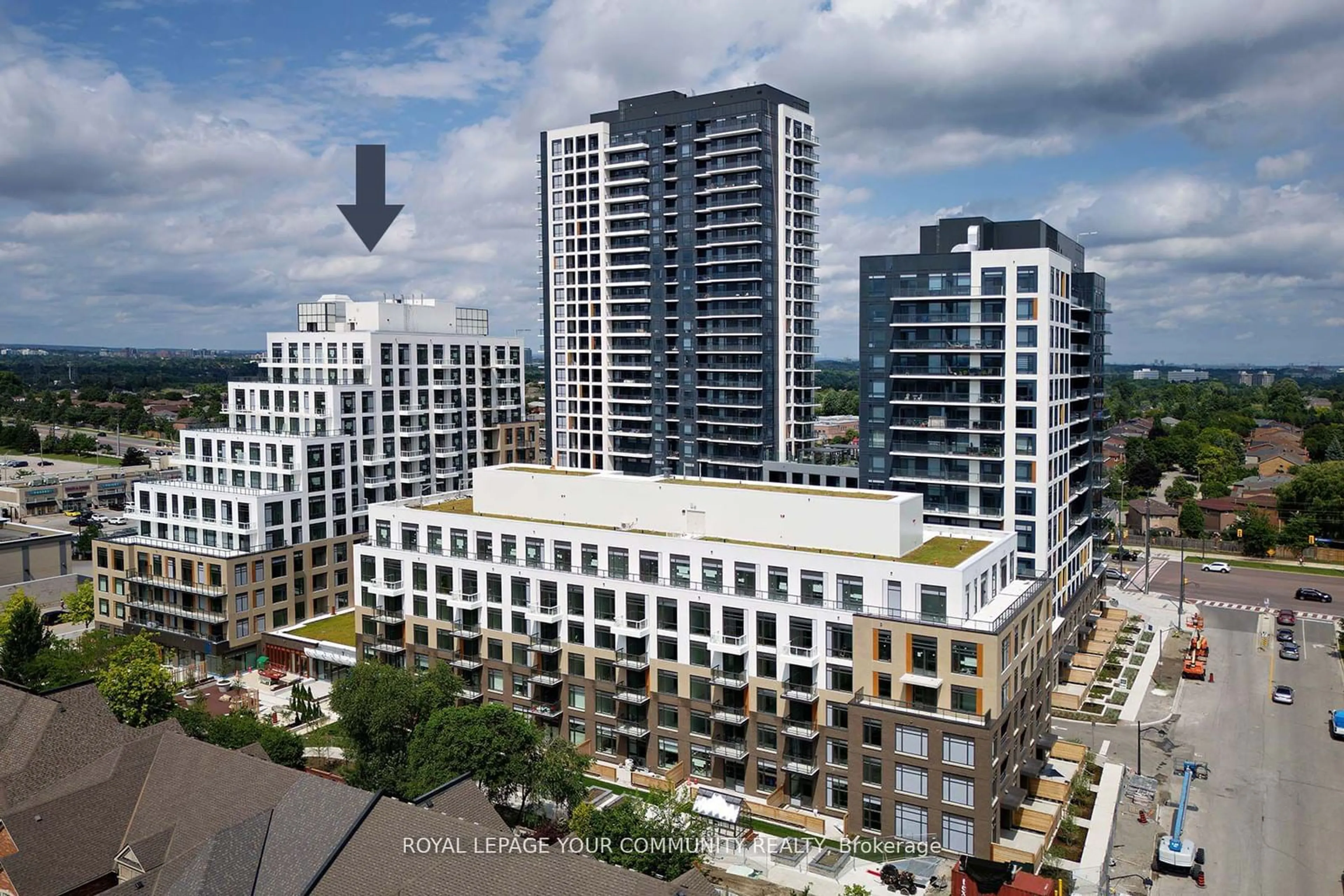 A pic from exterior of the house or condo, the view of city buildings for 8 Beverley Glen Blvd #C711, Vaughan Ontario L4J 0L5