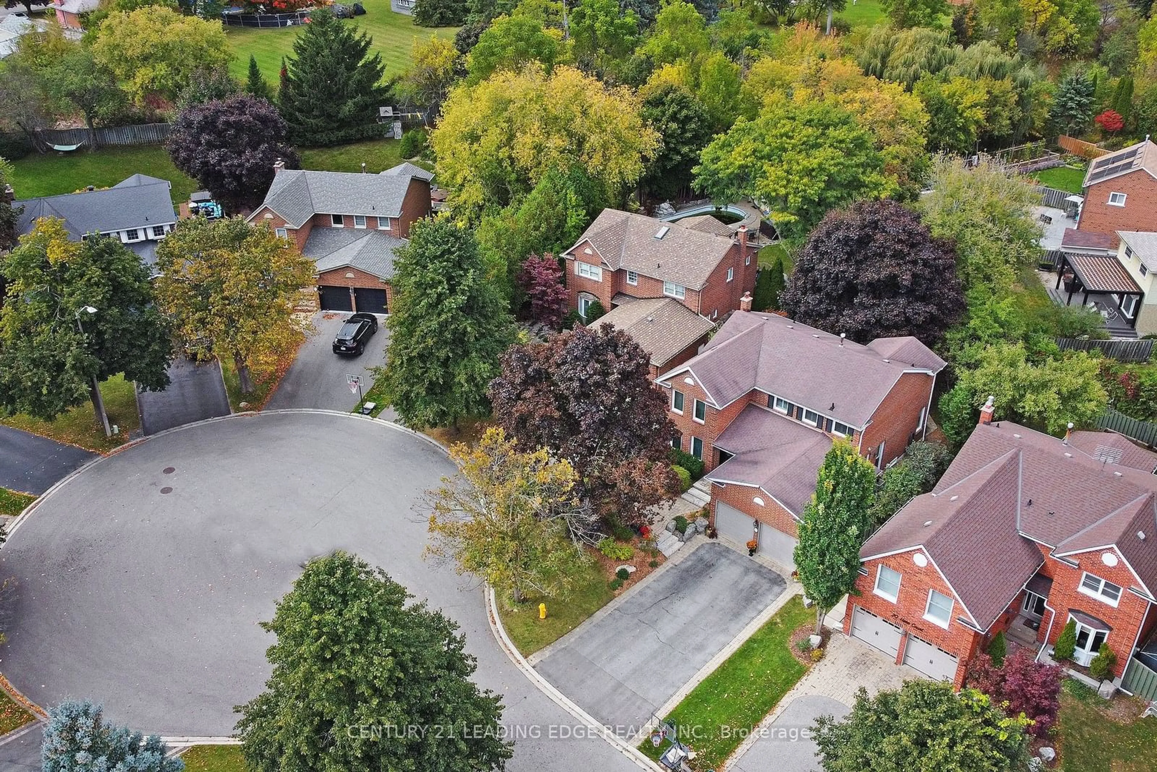 Frontside or backside of a home, the street view for 22 Hare Crt, Markham Ontario L3P 4K6