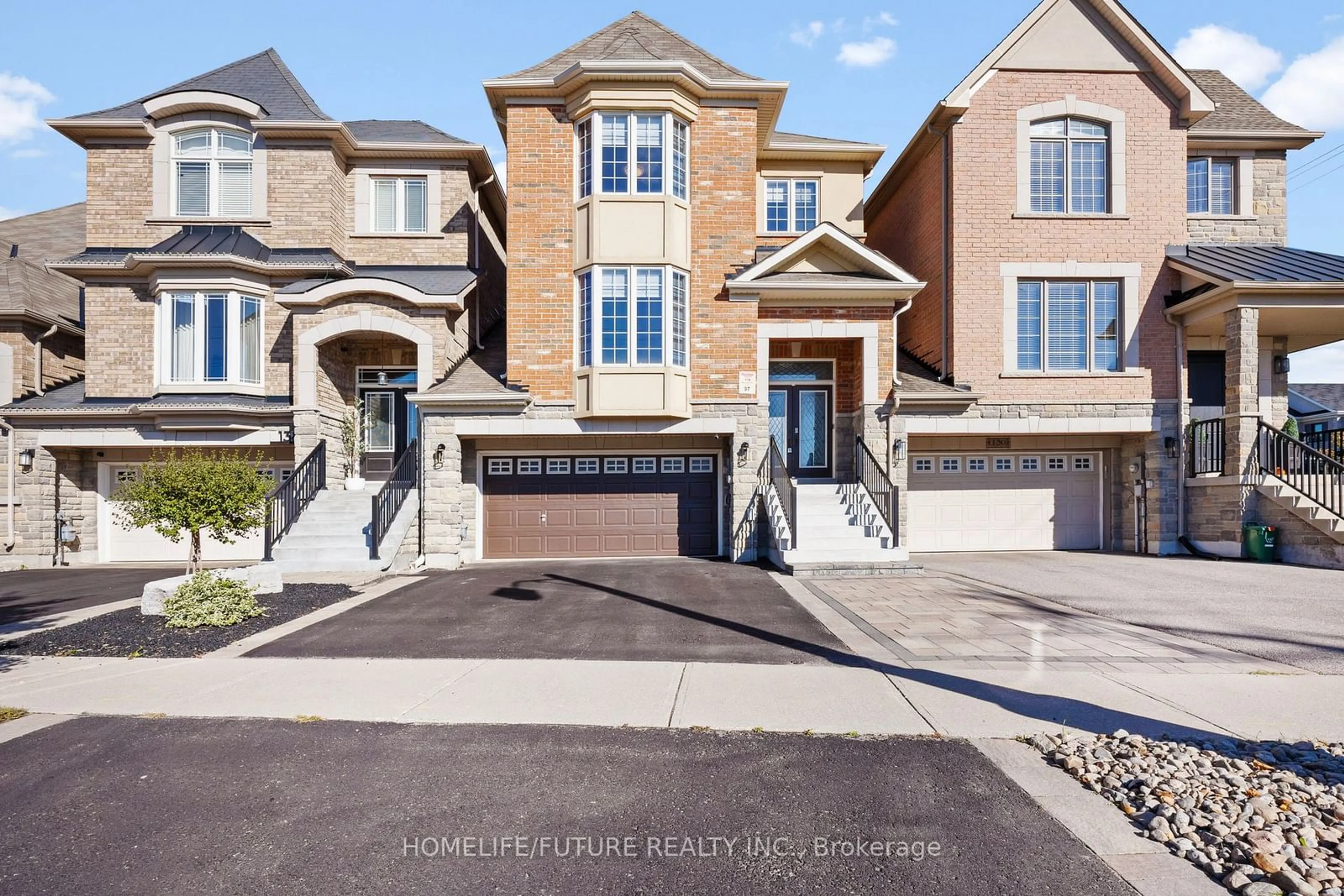 Home with brick exterior material for 134 Bartsview Circ, Whitchurch-Stouffville Ontario L4A 0W4