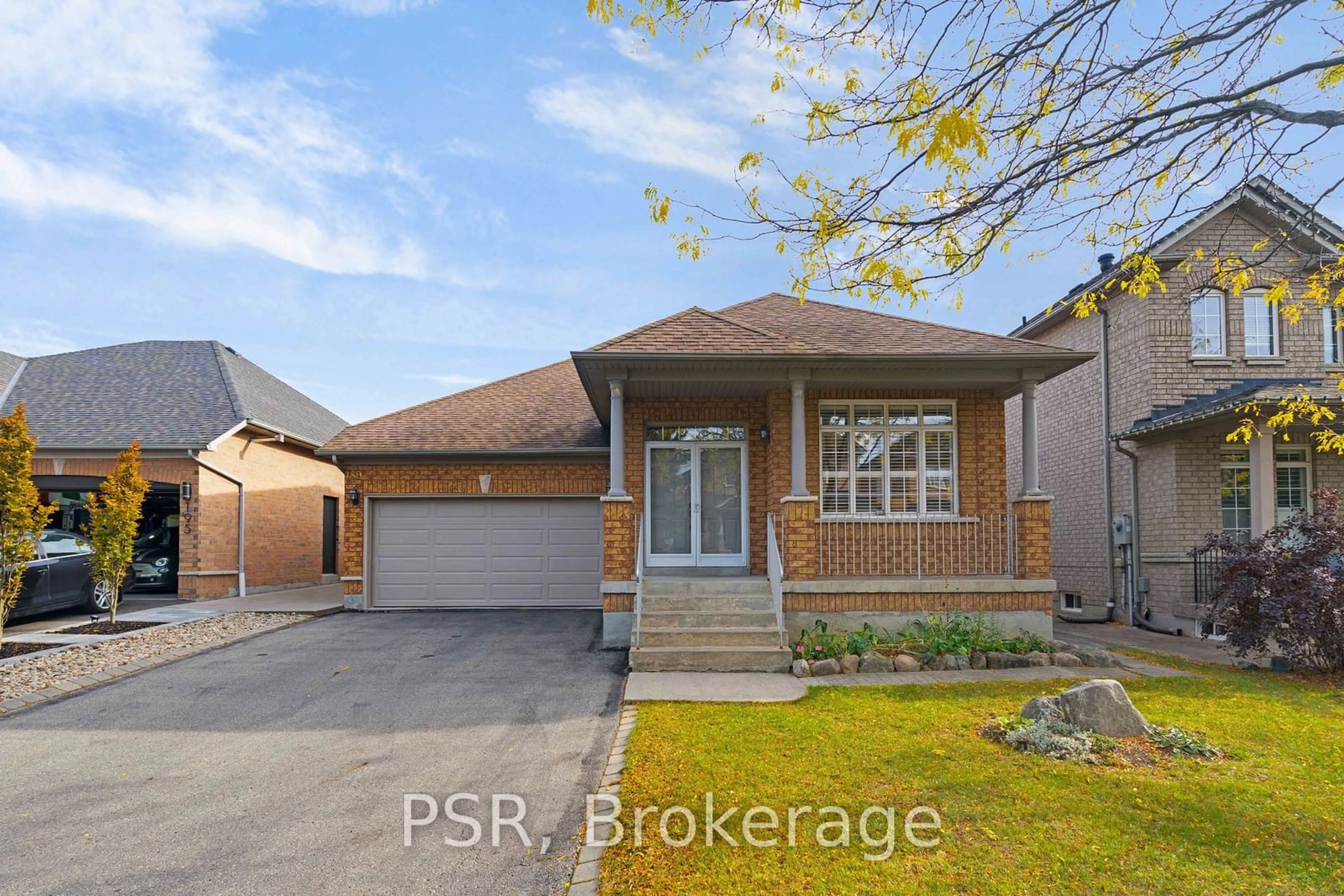 Frontside or backside of a home, the street view for 189 Via Carmine Ave, Vaughan Ontario L4H 1Z8