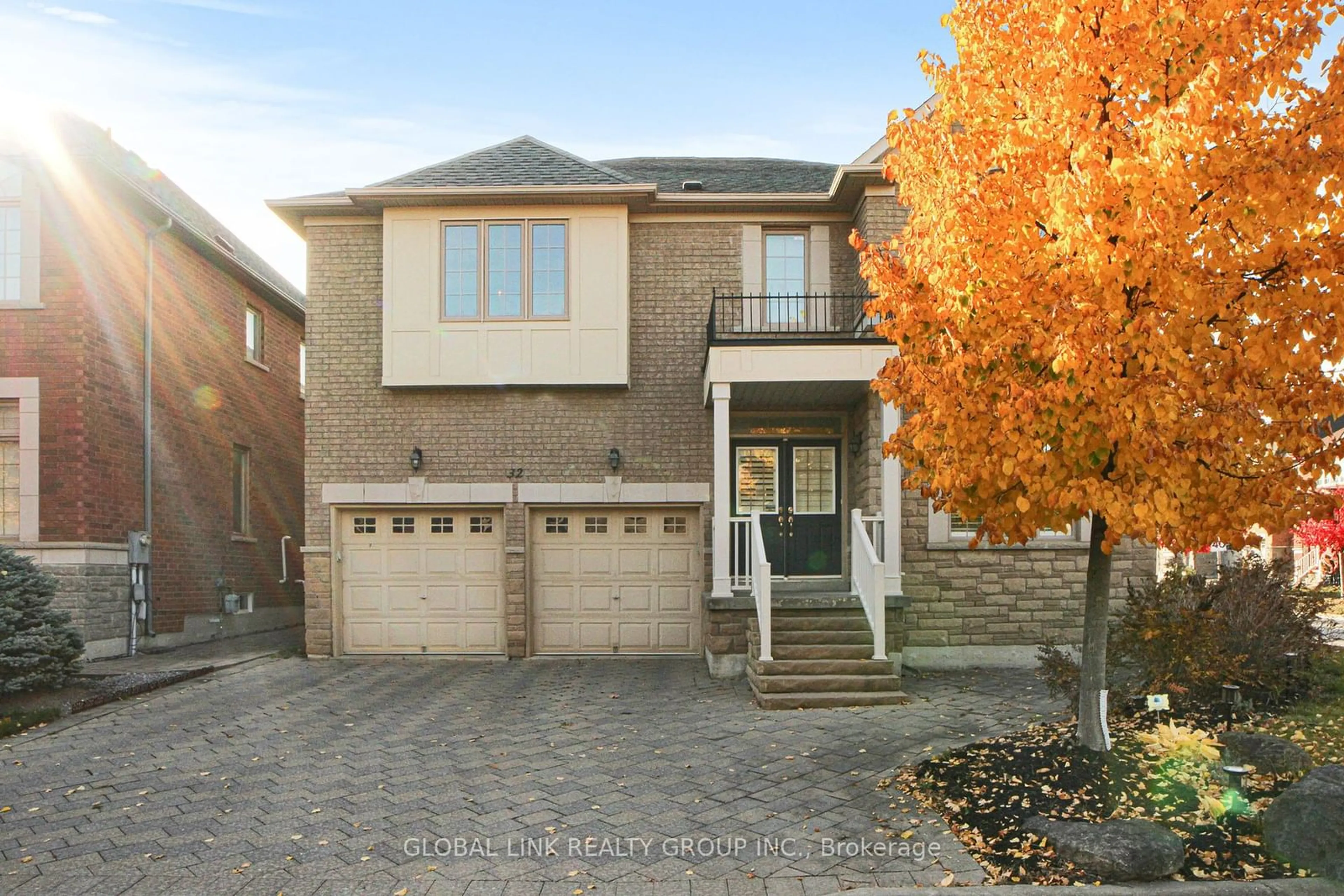 Home with brick exterior material for 32 Titus St, Markham Ontario L6E 0G4