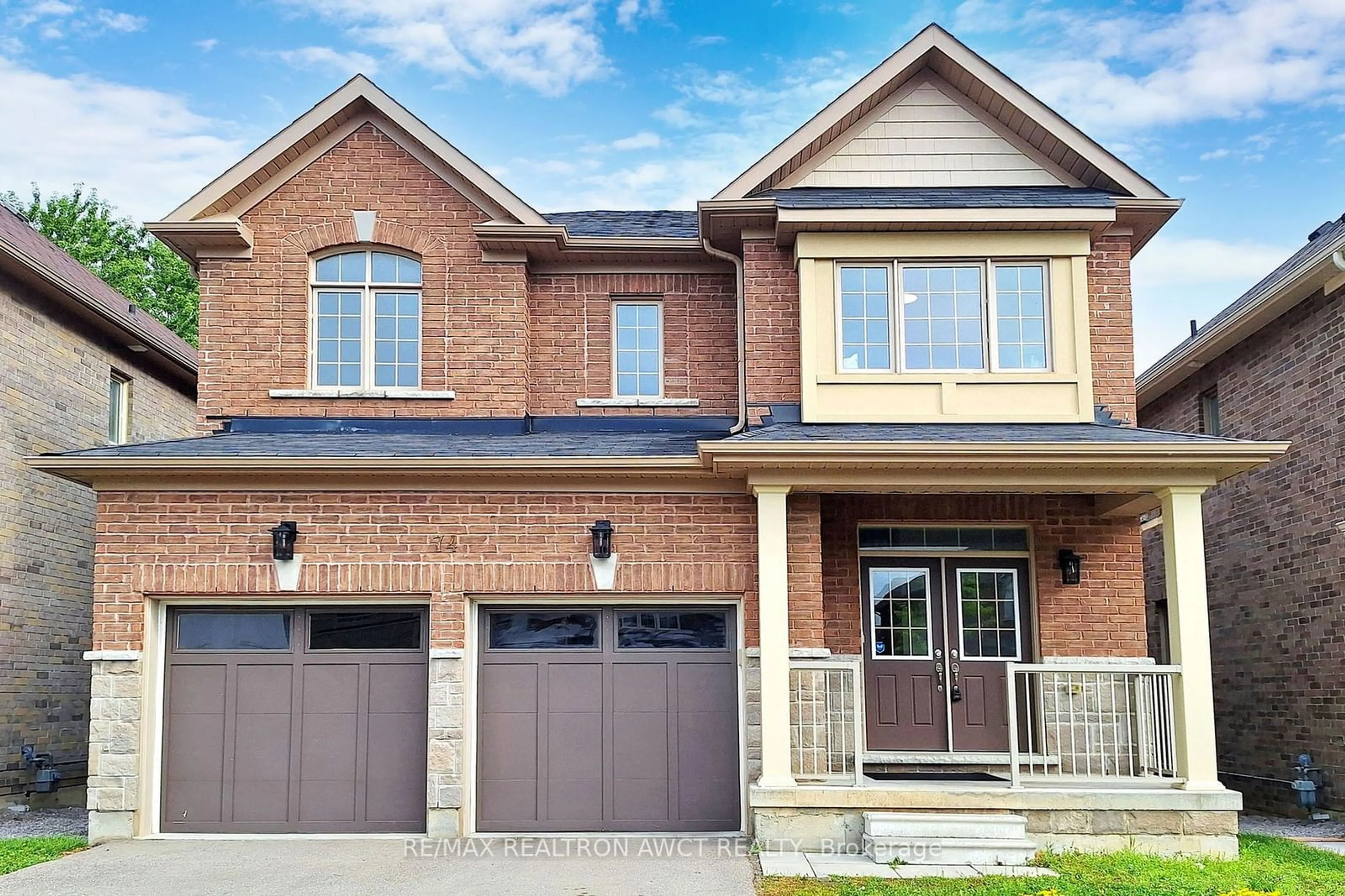 Home with brick exterior material for 74 Robb Thompson Rd, East Gwillimbury Ontario L0G 1M0