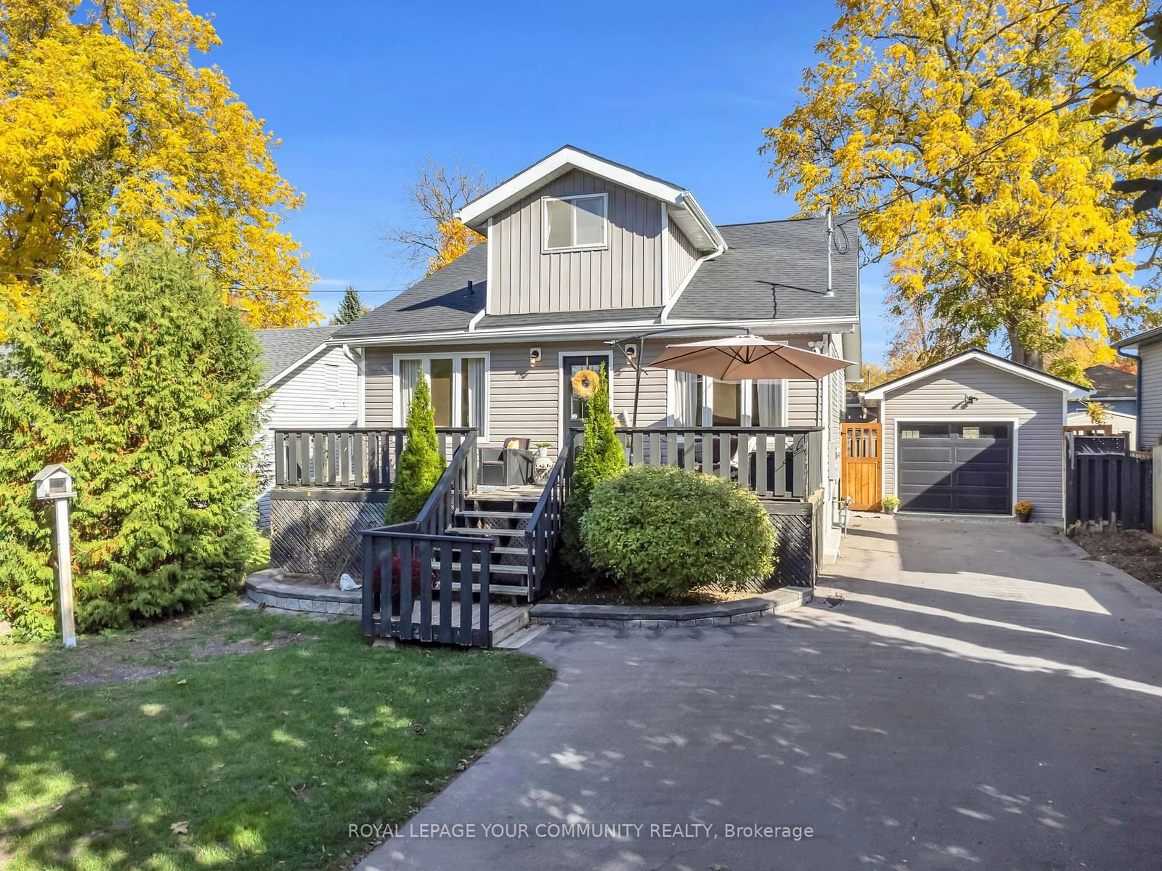 Frontside or backside of a home, cottage for 21127 Dalton Rd, Georgina Ontario L0E 1L0