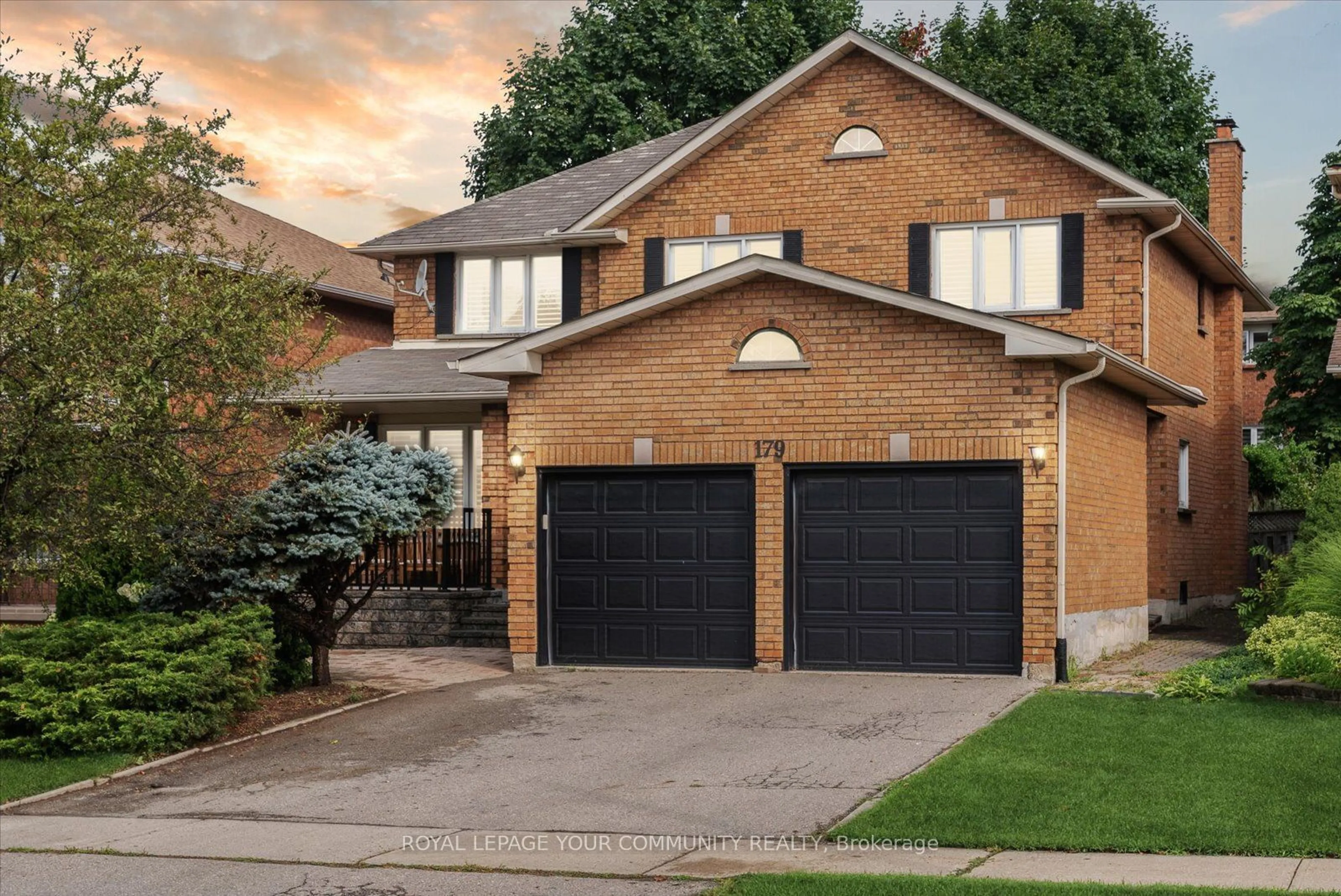 Home with brick exterior material for 179 Valleyway Cres, Vaughan Ontario L6A 1K7