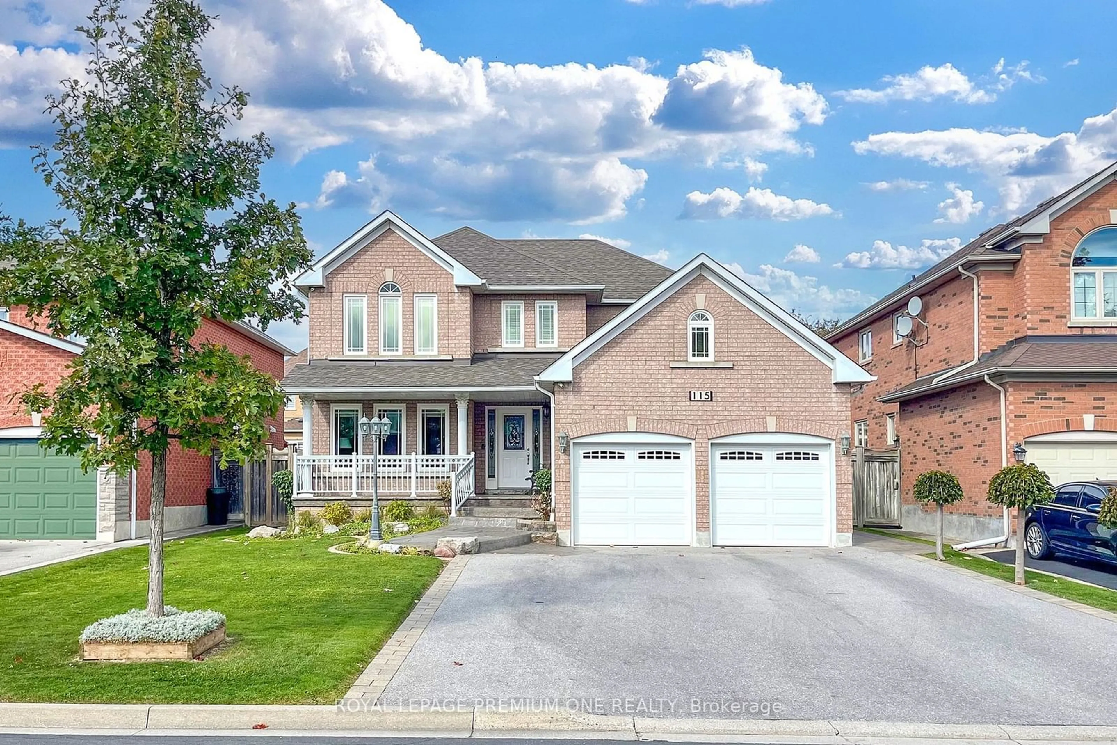 Home with brick exterior material for 115 Pine Hollow Cres, Vaughan Ontario L6A 2L5