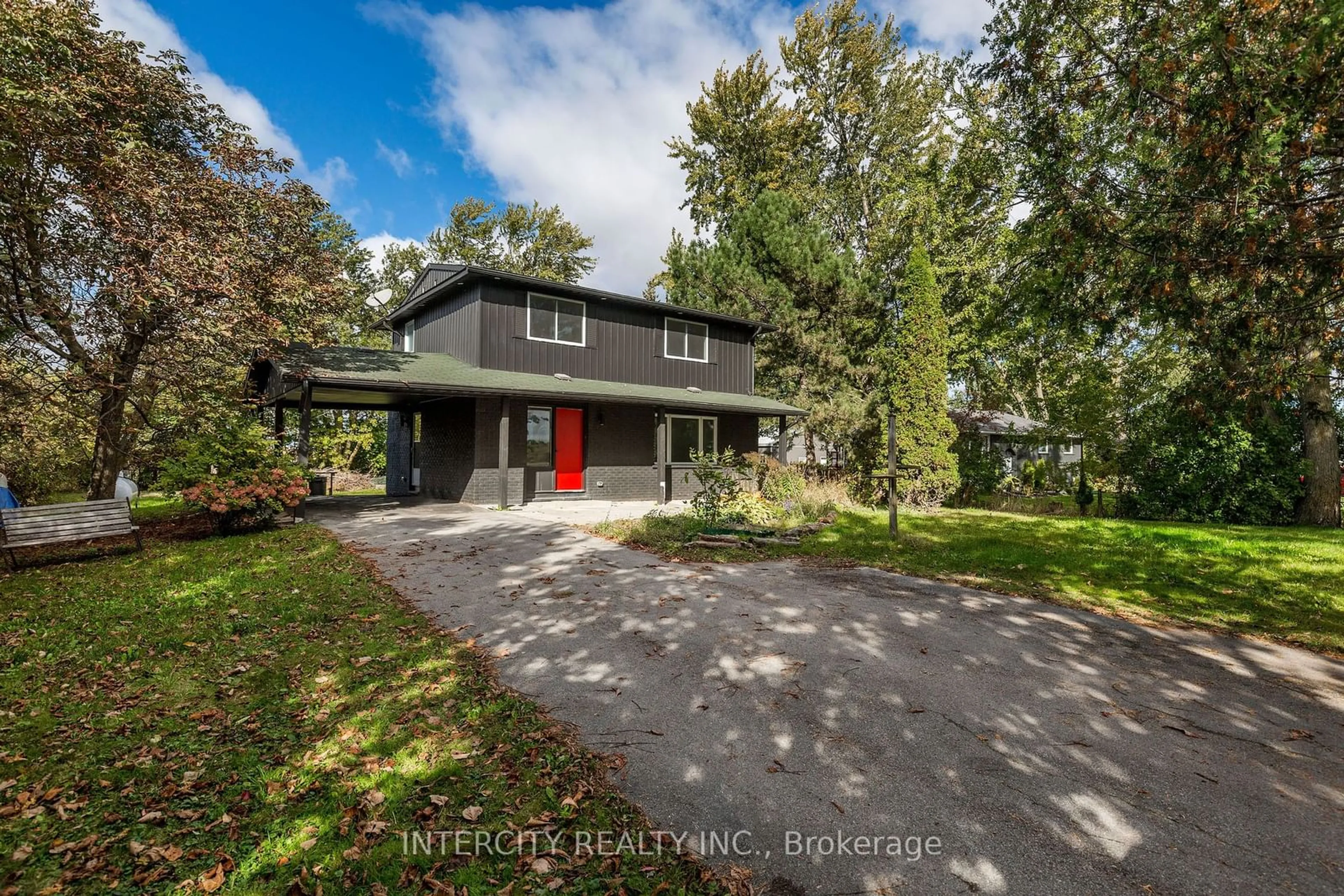 Frontside or backside of a home, cottage for 4806 5th Sdrd, Essa Ontario L0L 2N2