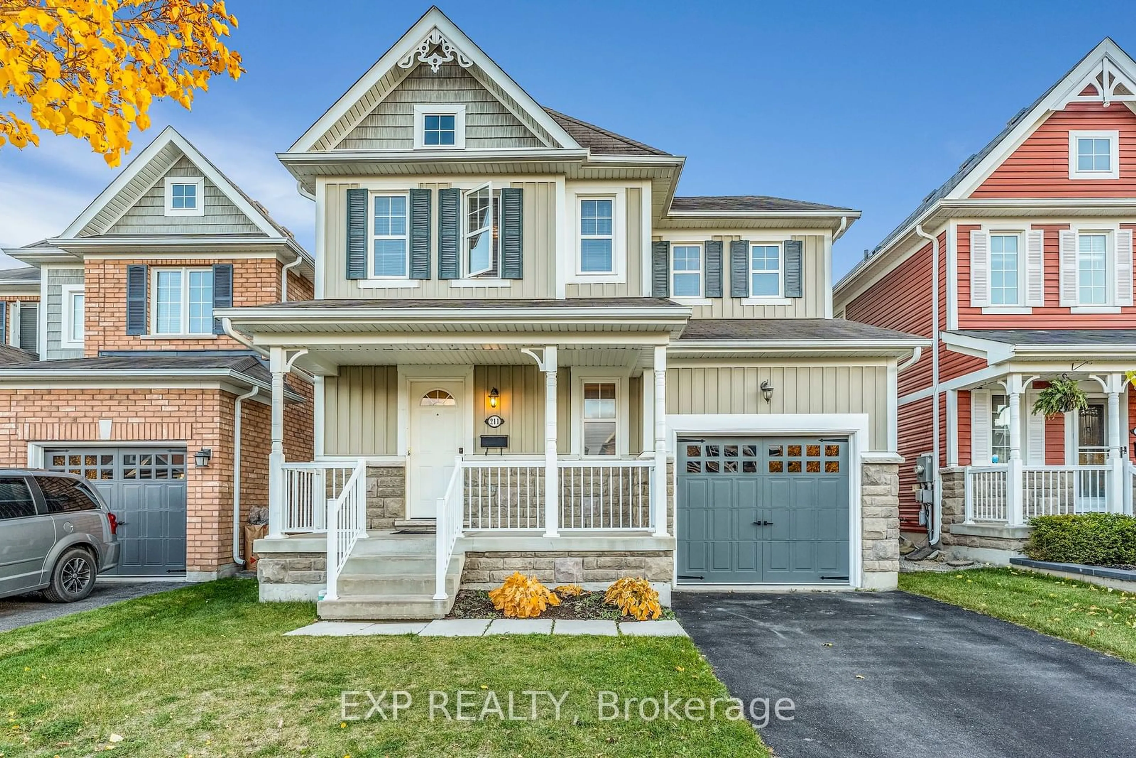 Frontside or backside of a home, the street view for 211 Shephard Ave, New Tecumseth Ontario L9R 0K2