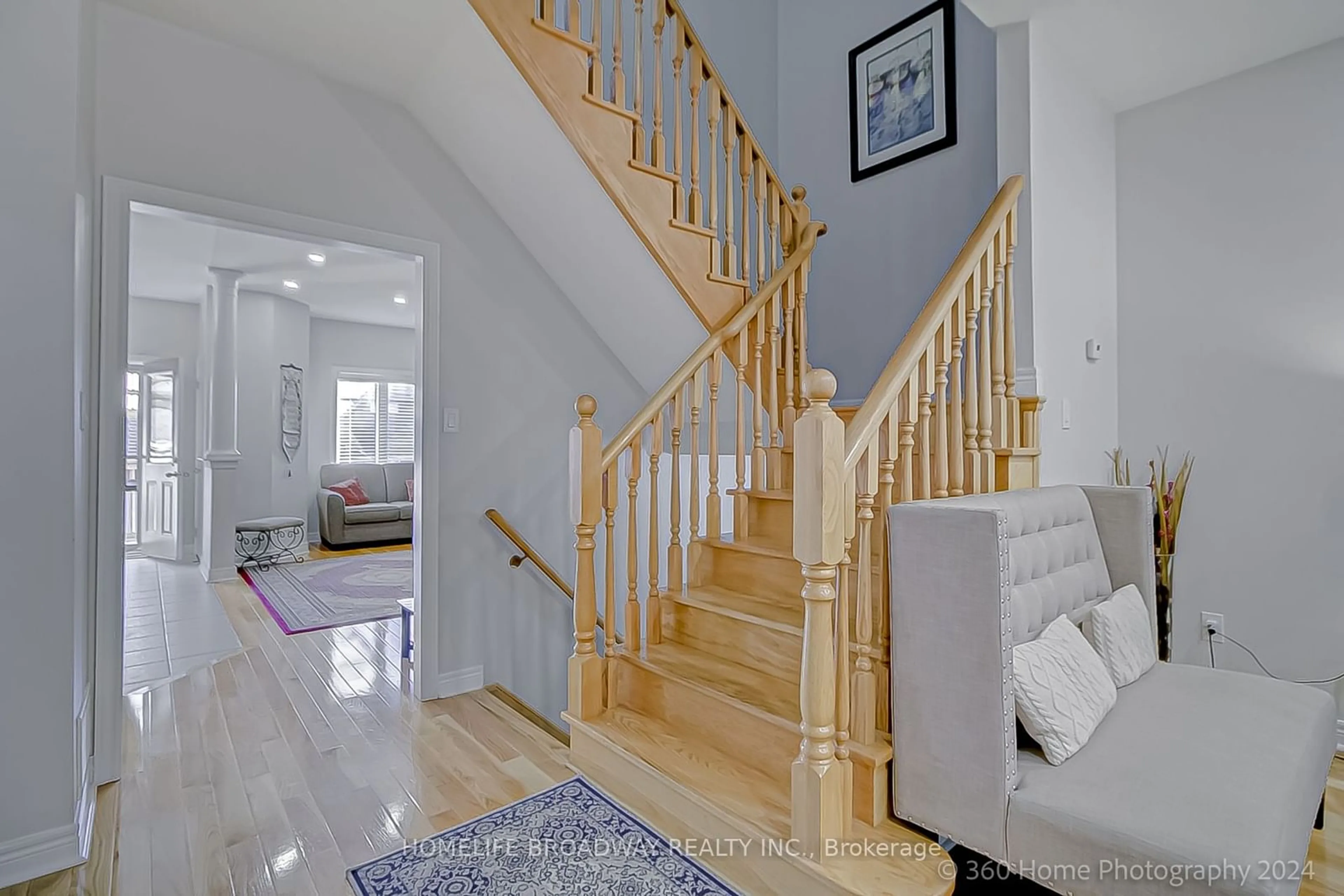 Stairs for 41 Davos Rd, Vaughan Ontario L4H 2Y1