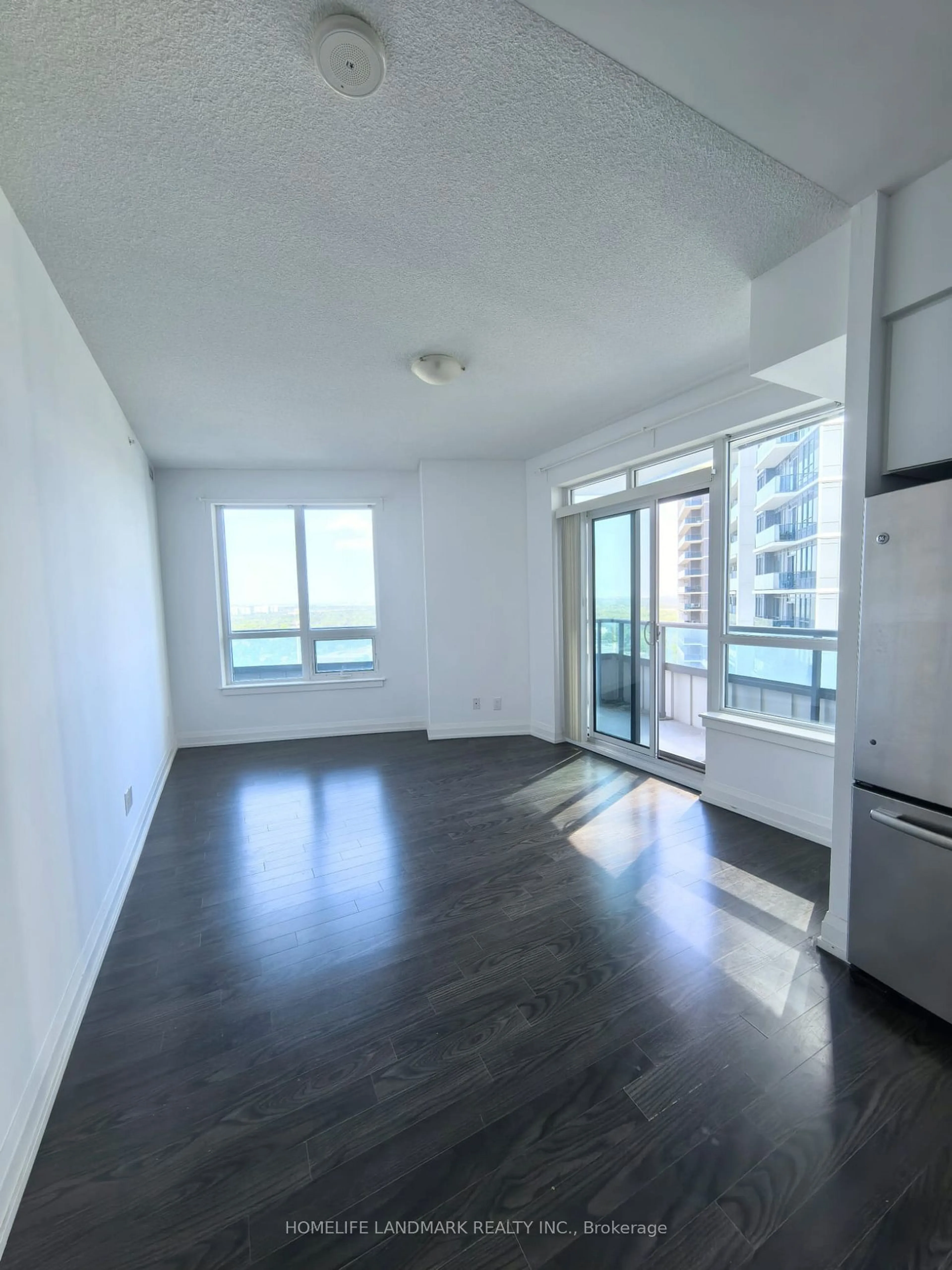 A pic of a room, not visible floor for 7171 Yonge St #1101, Markham Ontario L3T 0C5