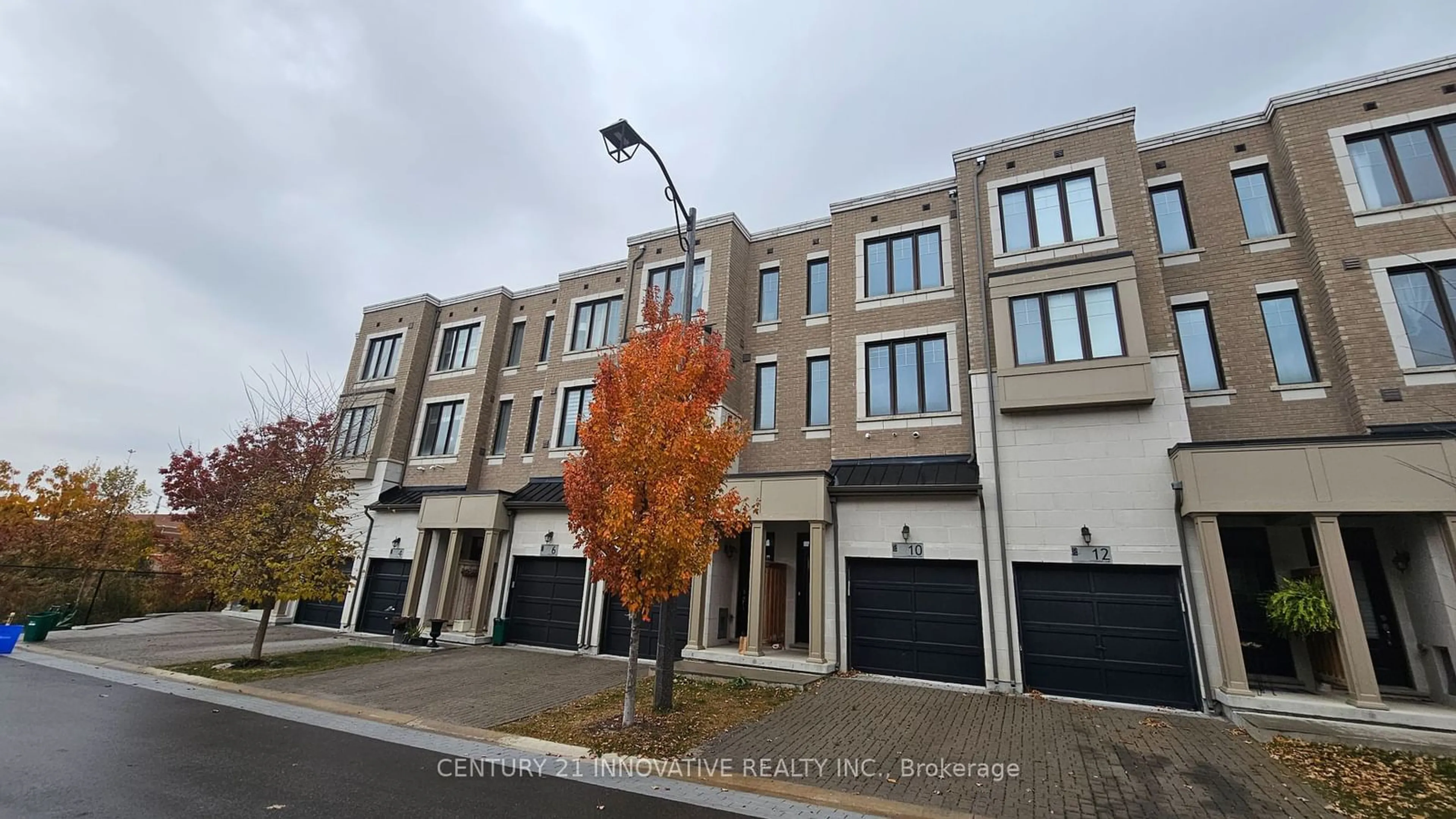 A pic from exterior of the house or condo, the street view for 10 Hyderabad Lane, Markham Ontario L4E 0T8