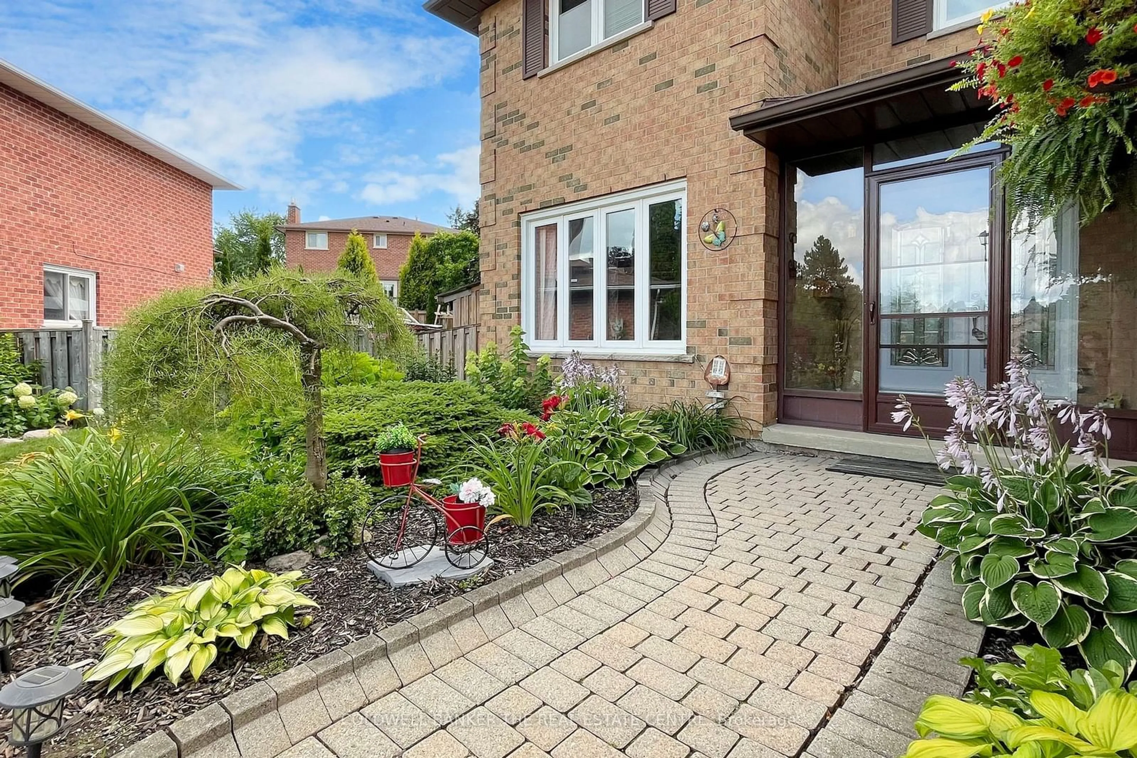 Patio, the fenced backyard for 97 Little Crt, Newmarket Ontario L3Y 6S4